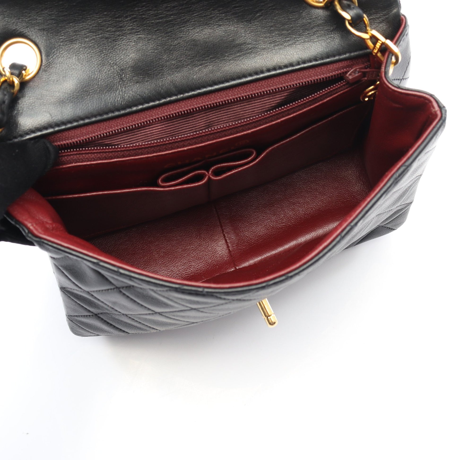ミニマトラッセ20 チェーンショルダーバッグ ラムスキン ブラック ゴールド金具 ヴィンテージ シャネル バッグ CHANEL