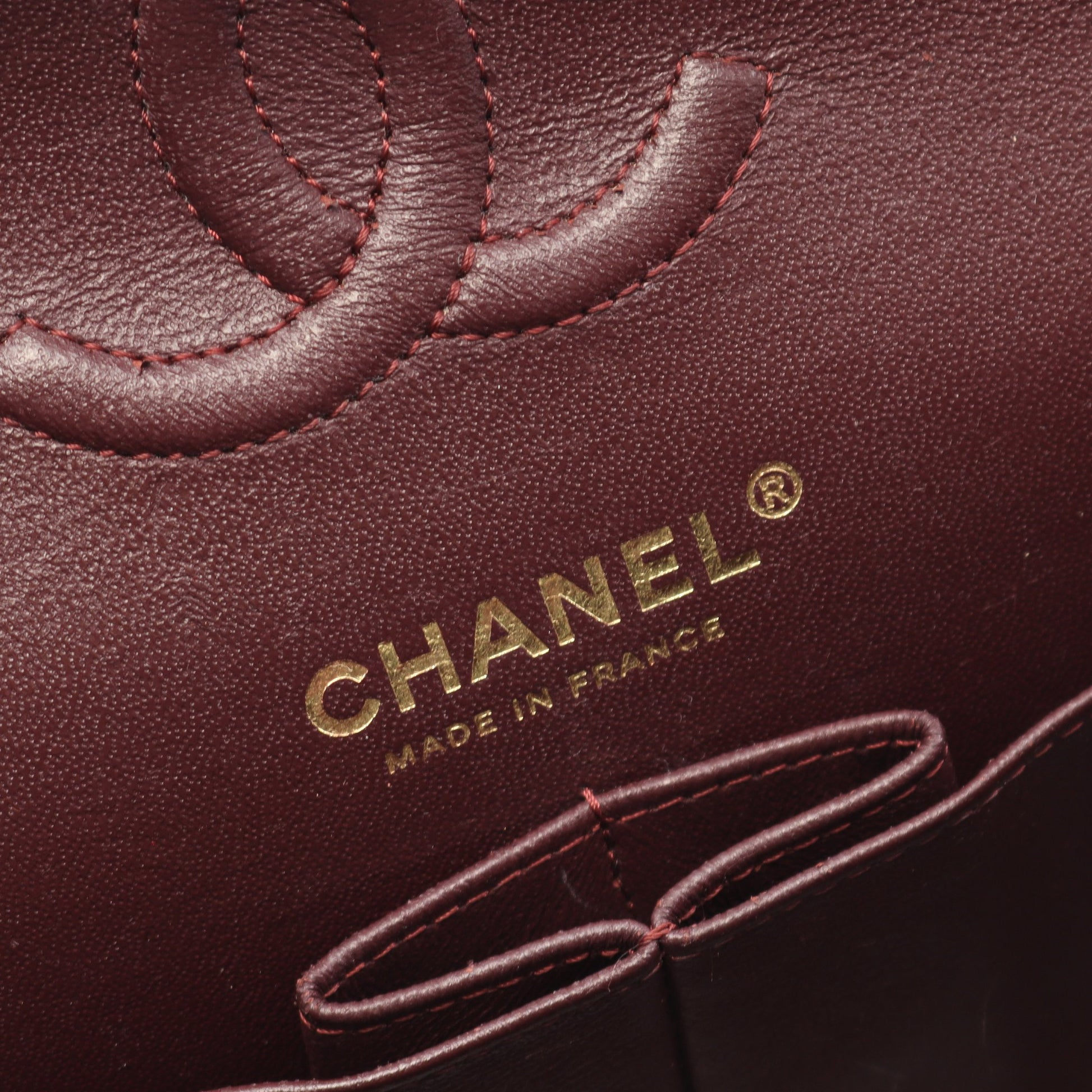 マトラッセ Wフラップ Wチェーンショルダーバッグ キャビアスキン ブラック ゴールド金具 シャネル バッグ CHANEL
