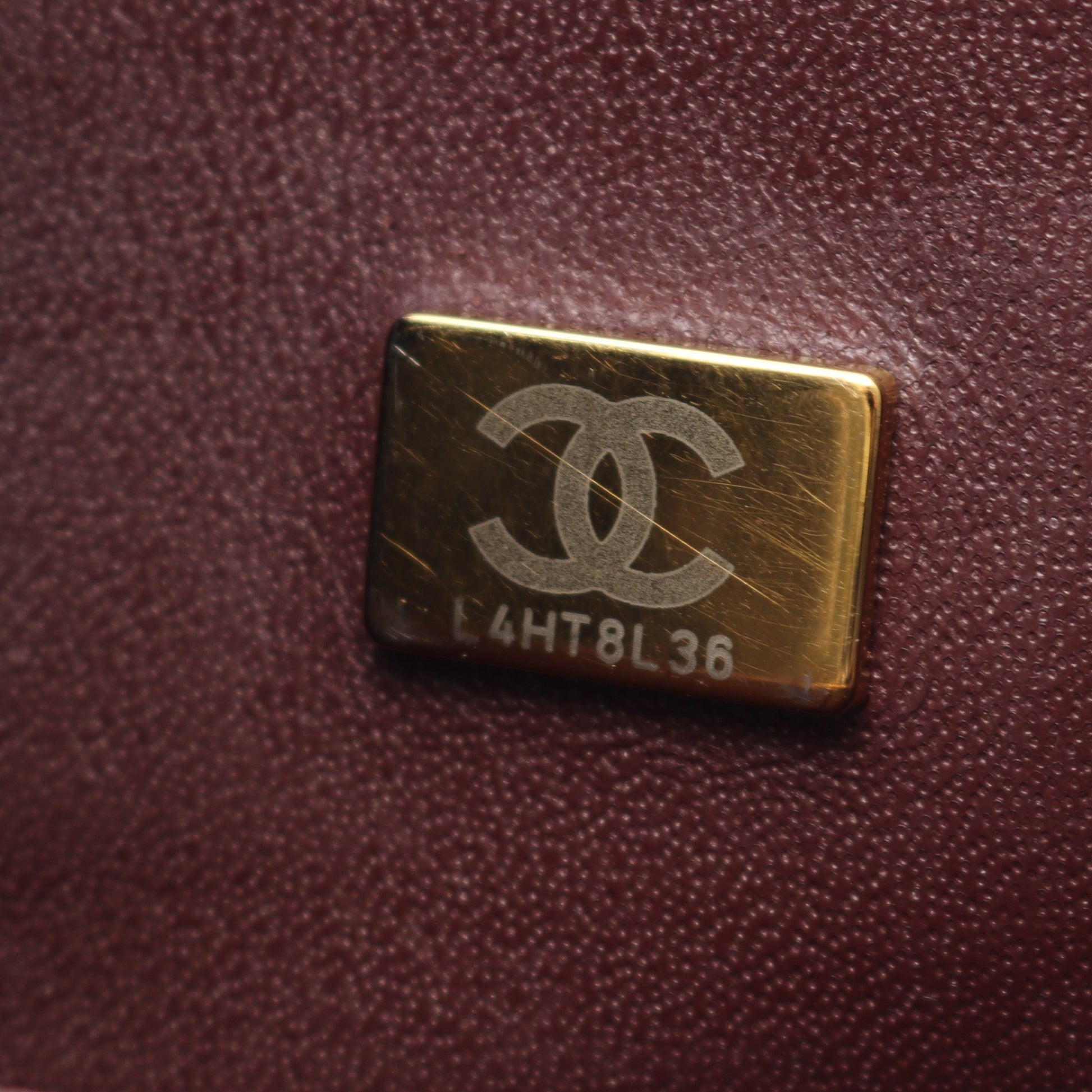 マトラッセ Wフラップ Wチェーンショルダーバッグ キャビアスキン ブラック ゴールド金具 シャネル バッグ CHANEL