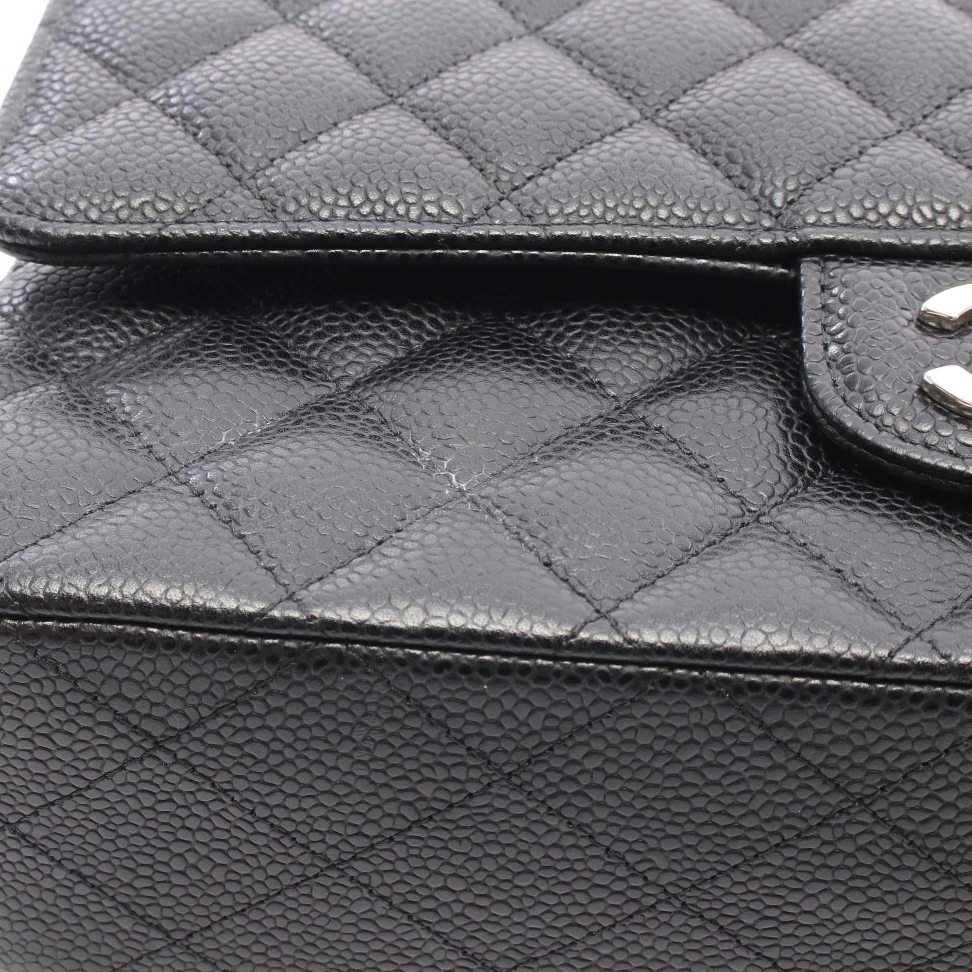 マトラッセ Wフラップ Wチェーンショルダーバッグ キャビアスキン ブラック シルバー金具 シャネル バッグ CHANEL