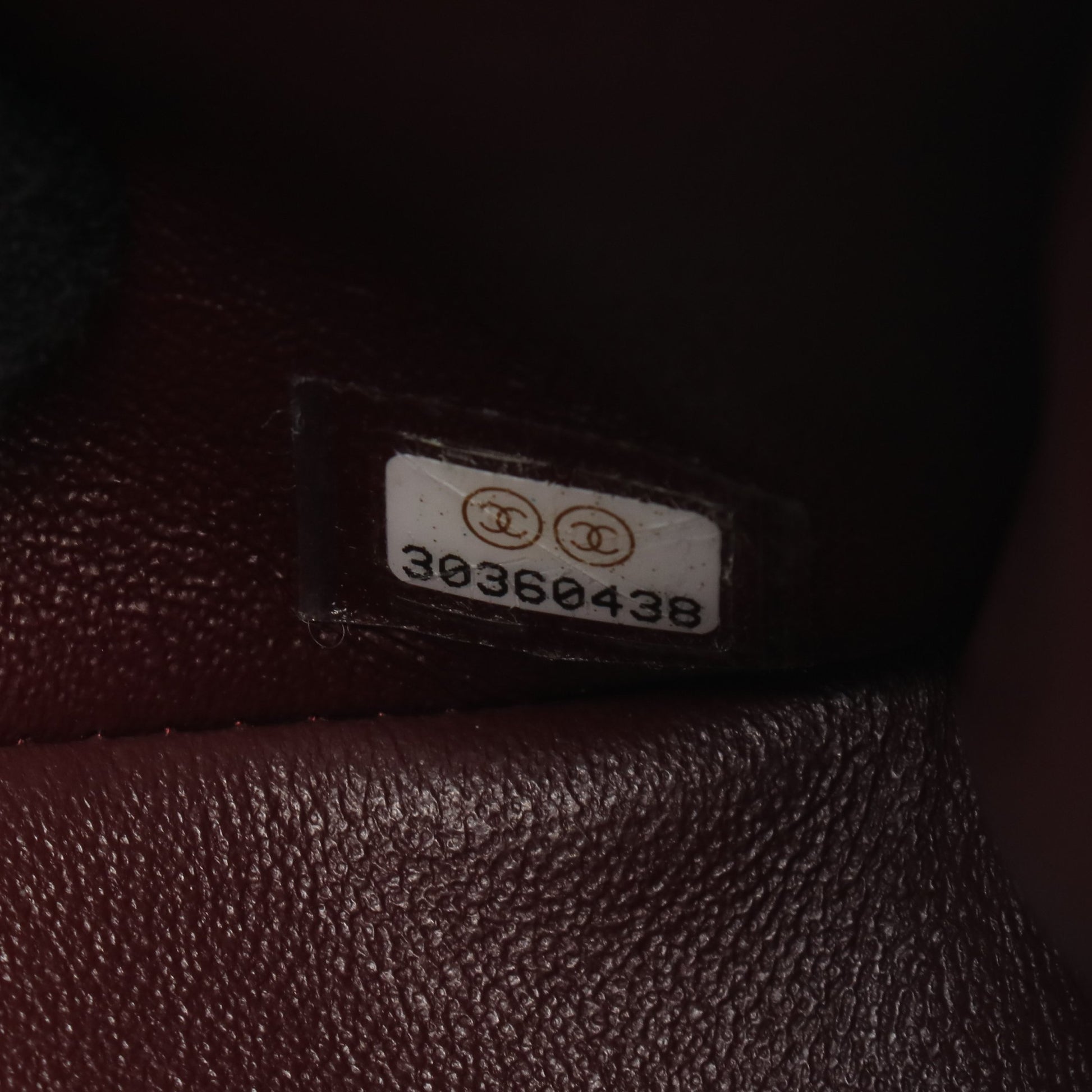 マトラッセ Wフラップ Wチェーンショルダーバッグ キャビアスキン ブラック シルバー金具 シャネル バッグ CHANEL