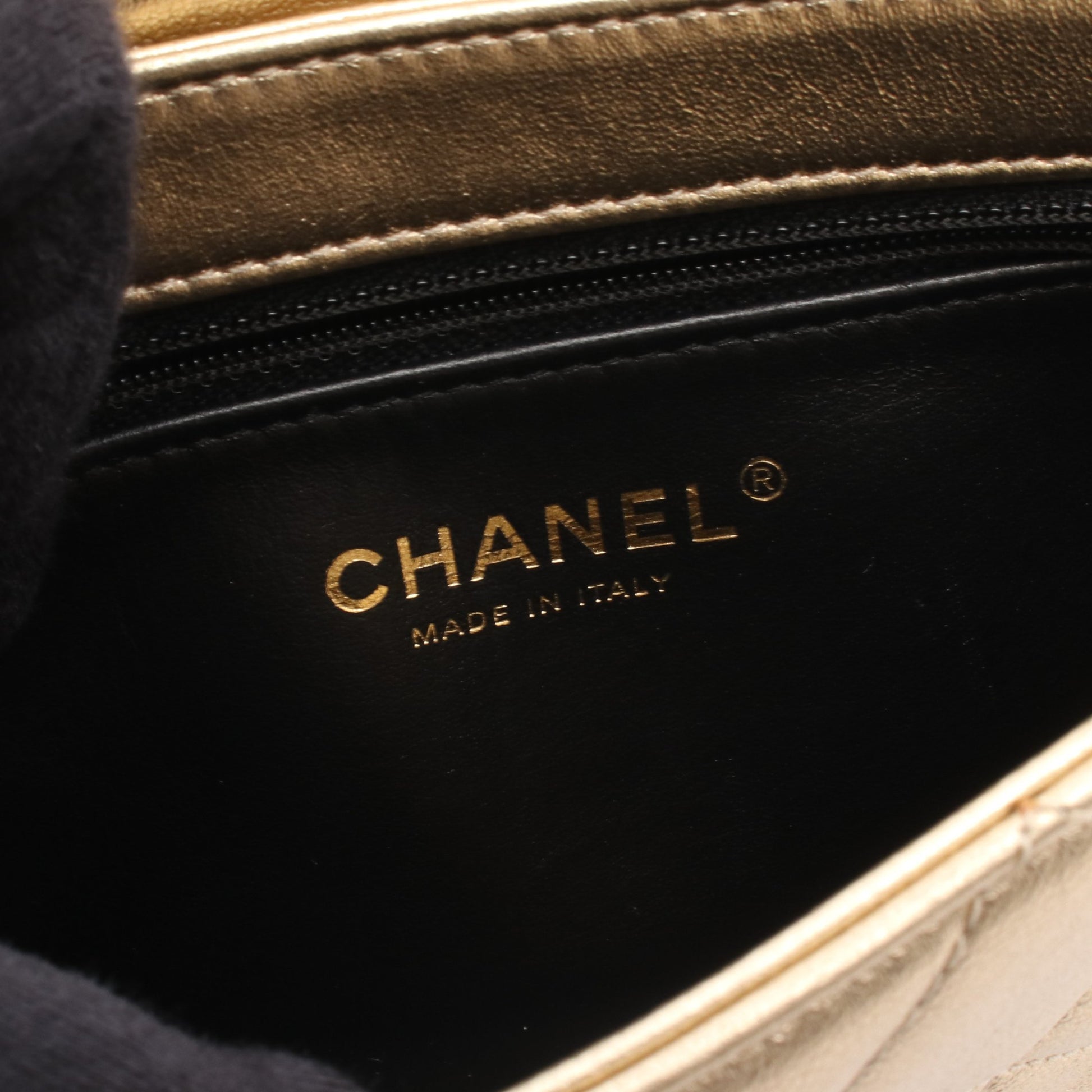 マトラッセ チェーンショルダーバッグ レザー ゴールド ゴールド金具 シャネル バッグ CHANEL