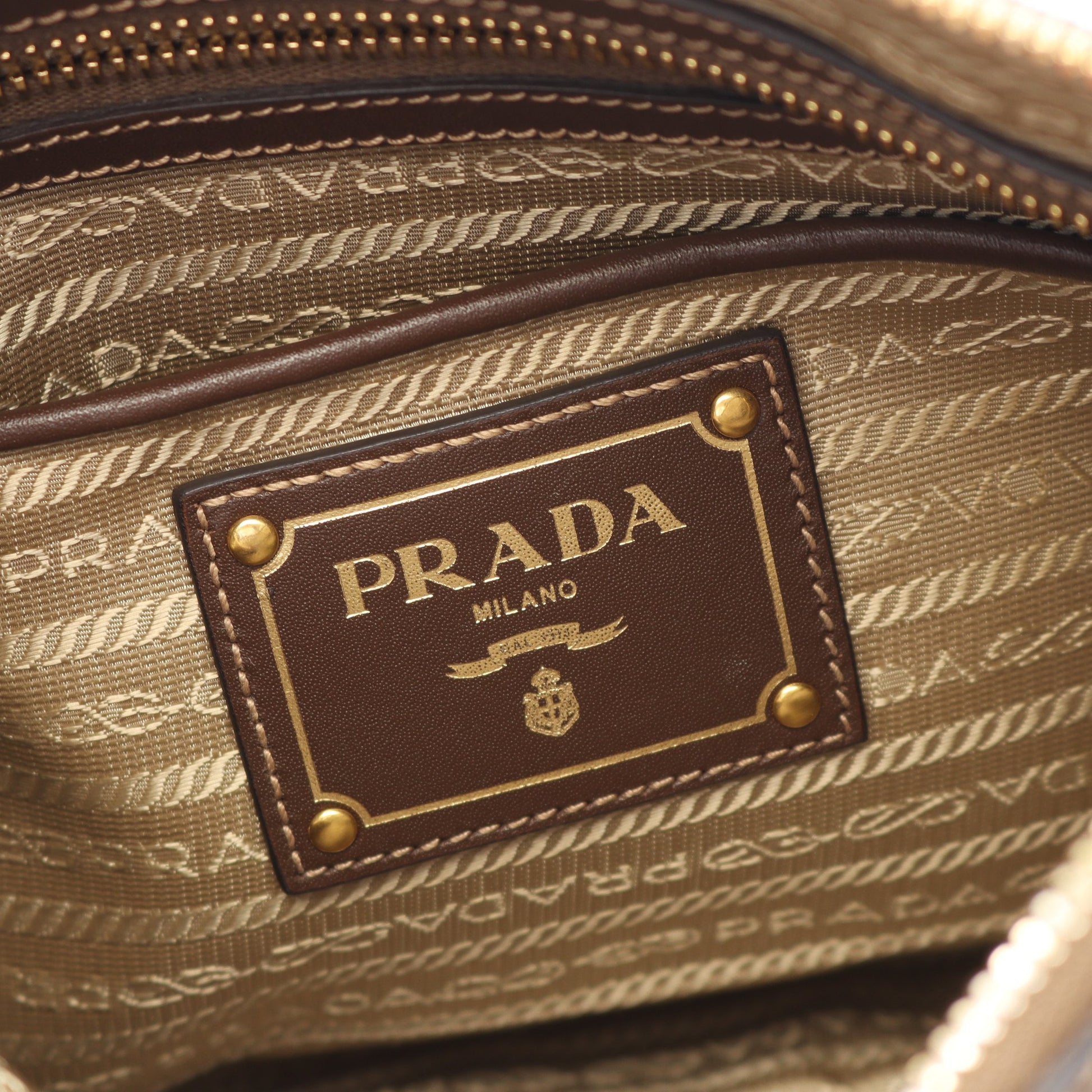 LOGO JACQUARD ロゴジャガード ショルダーバッグ キャンバス レザー ベージュ ダークブラウン プラダ バッグ PRADA