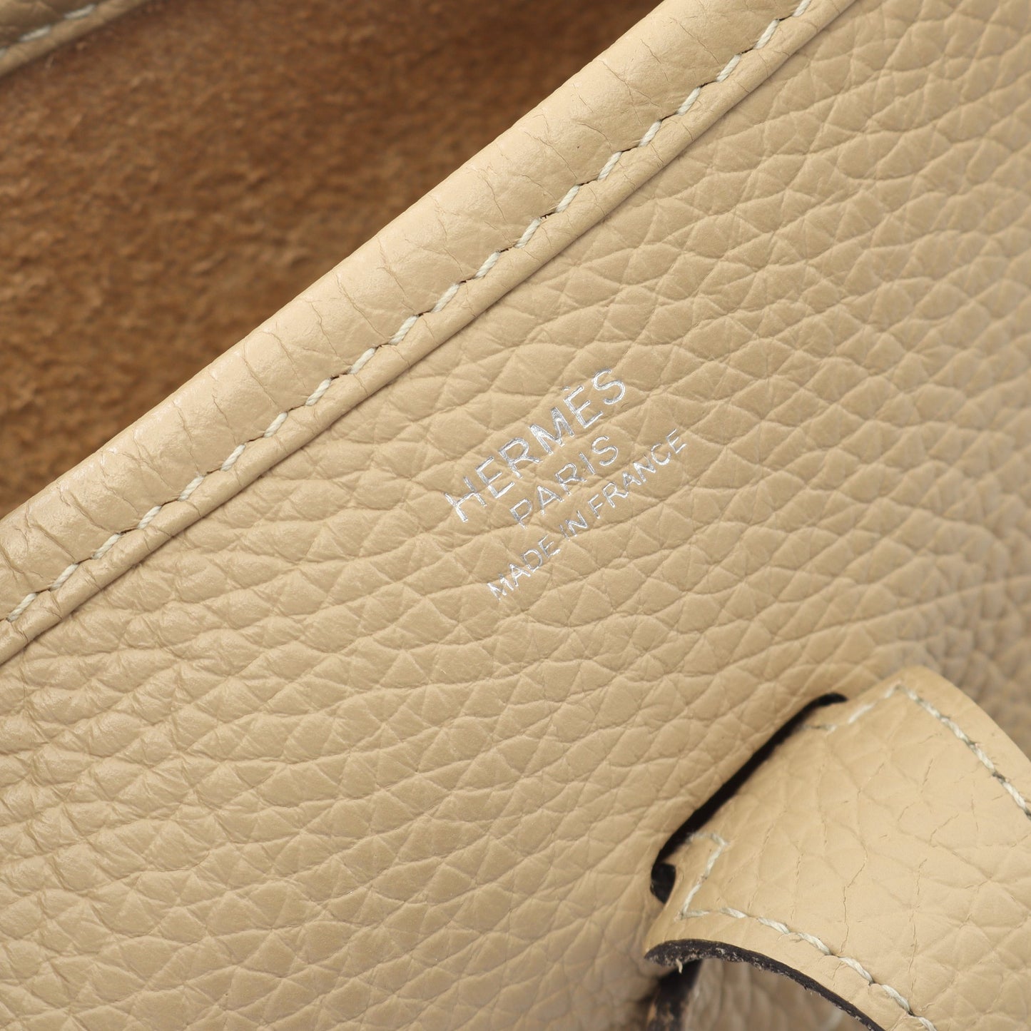 エヴリン 3 トロワ PM ショルダーバッグ トリヨンクレマンス ベージュ シルバー金具 U刻印 エルメス バッグ HERMES