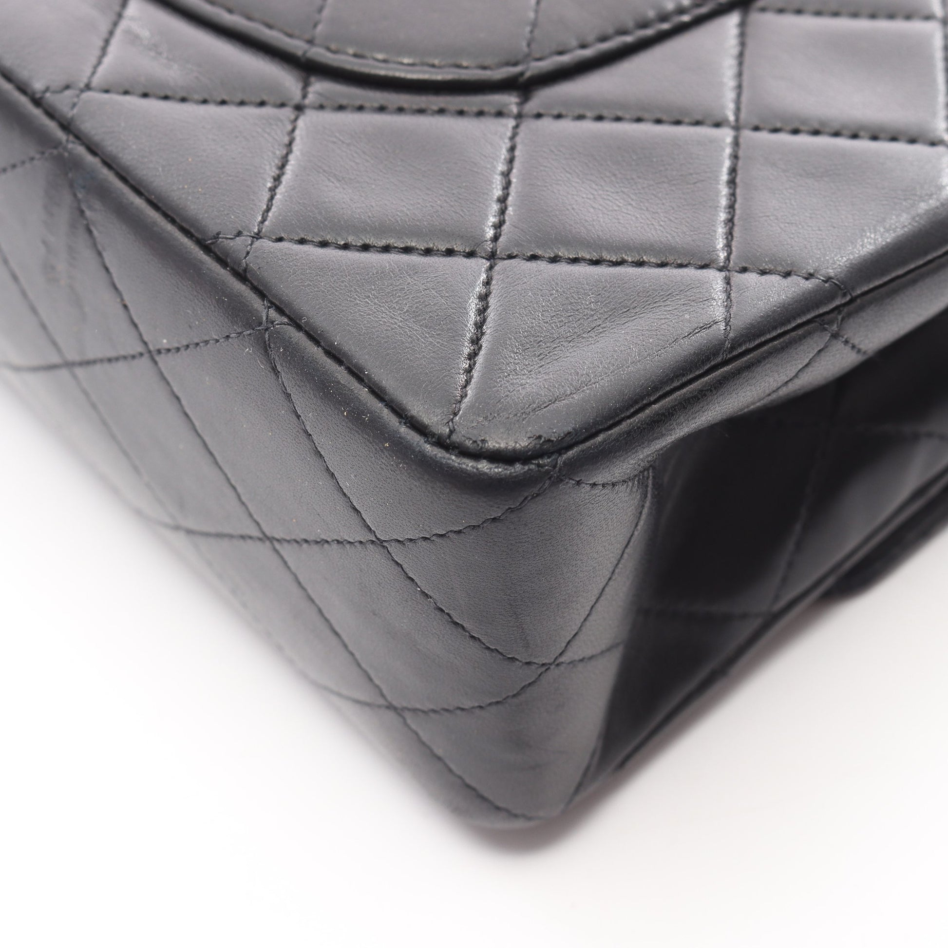 マトラッセ Wフラップ Wチェーンショルダーバッグ ラムスキン ブラック ゴールド金具 シャネル バッグ CHANEL