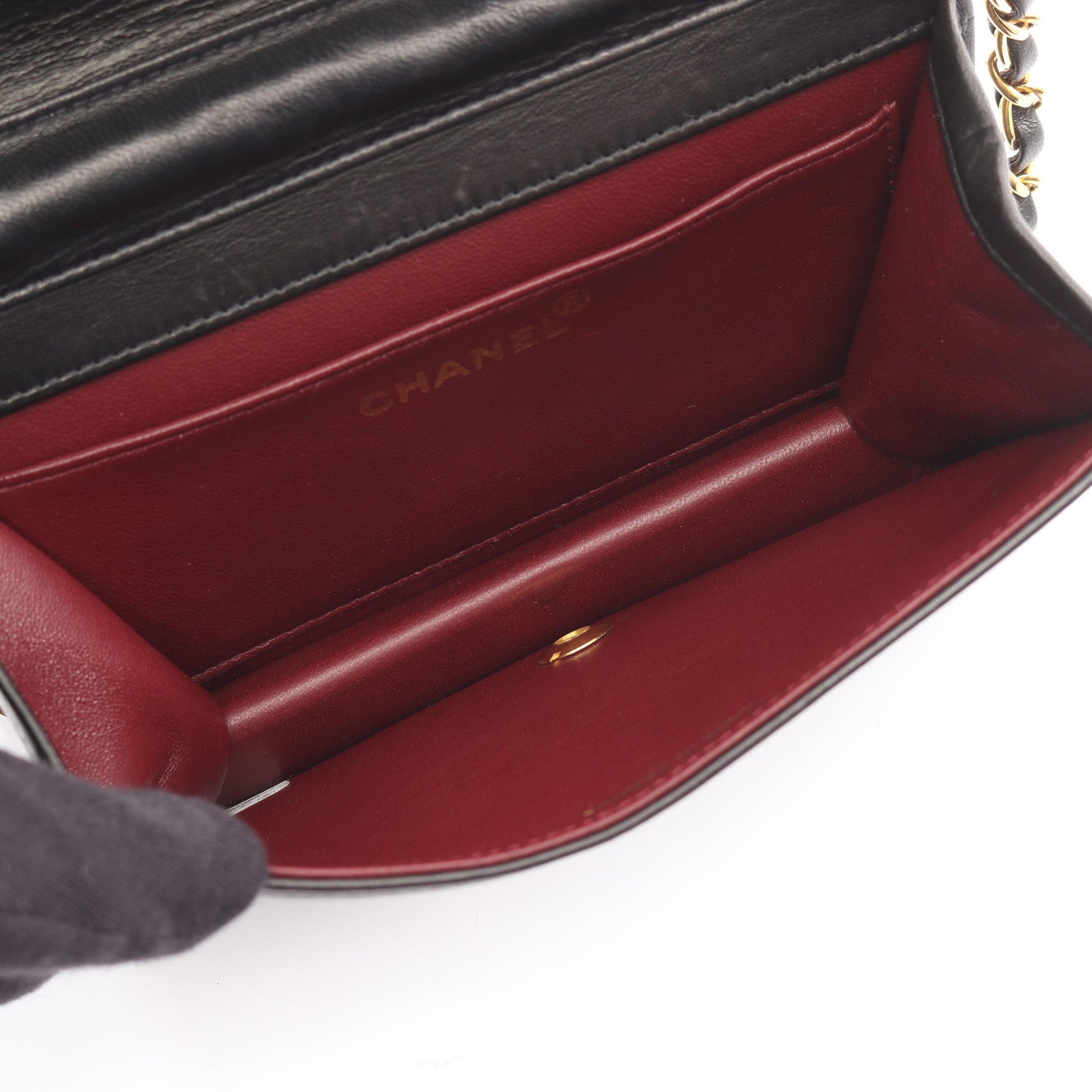 ミニマトラッセ フルフラップ チェーンショルダーバッグ ラムスキン ブラック ゴールド金具 シャネル バッグ CHANEL