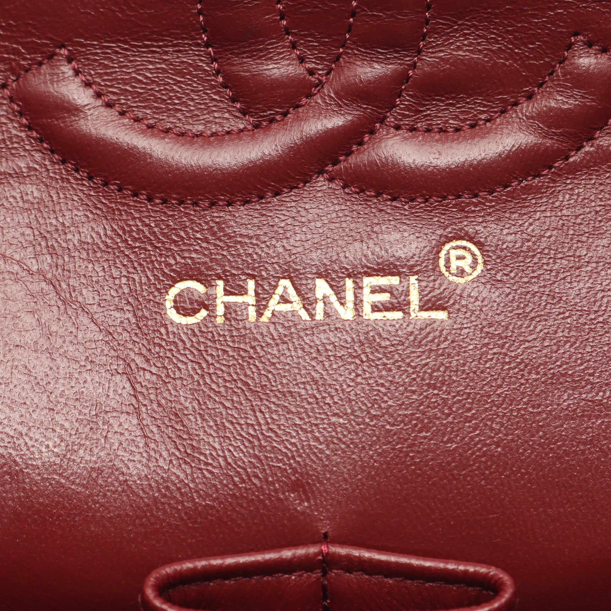 マトラッセ Wフラップ Wチェーンショルダーバッグ ラムスキン ブラック ゴールド金具 シャネル バッグ CHANEL