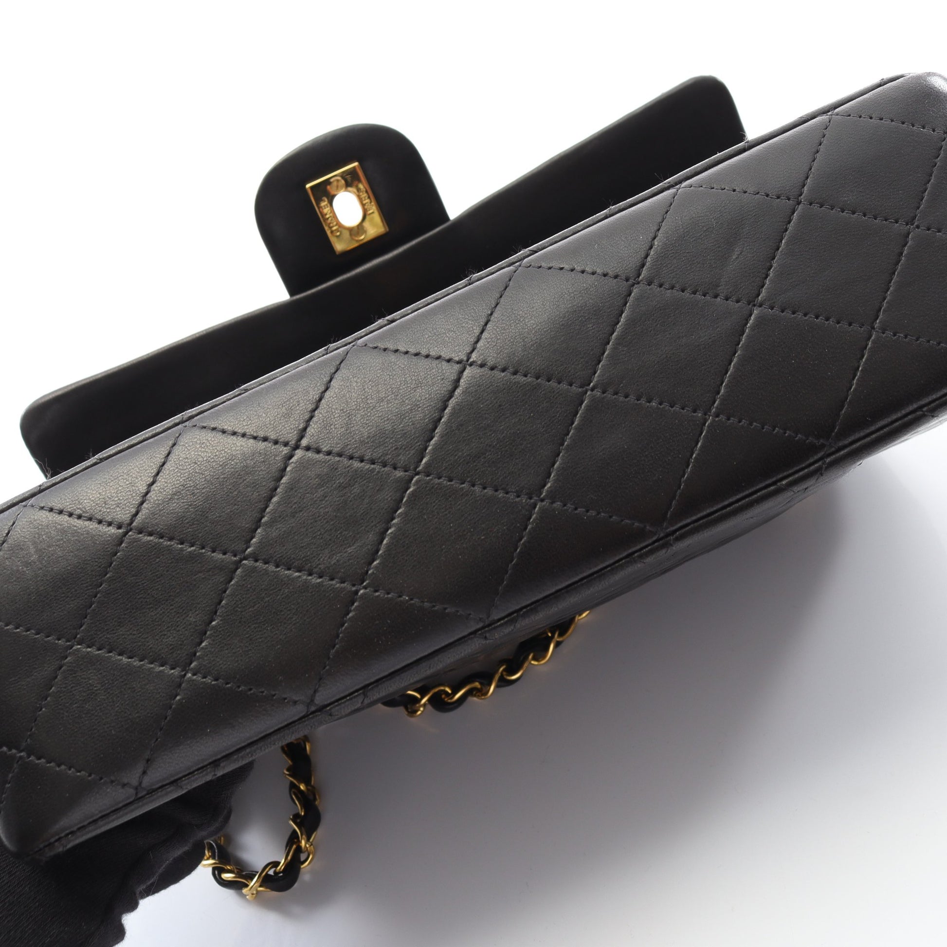 マトラッセ Wフラップ Wチェーンショルダーバッグ ラムスキン ブラック ゴールド金具 シャネル バッグ CHANEL