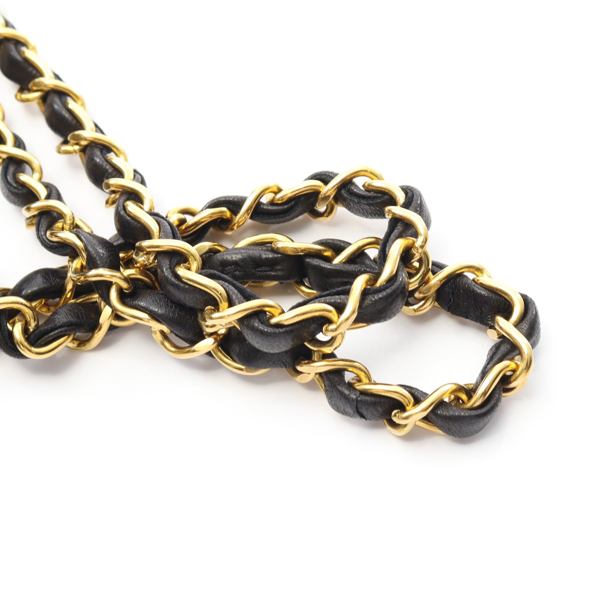 マトラッセ Wフラップ Wチェーンショルダーバッグ ラムスキン ブラック ゴールド金具 シャネル バッグ CHANEL