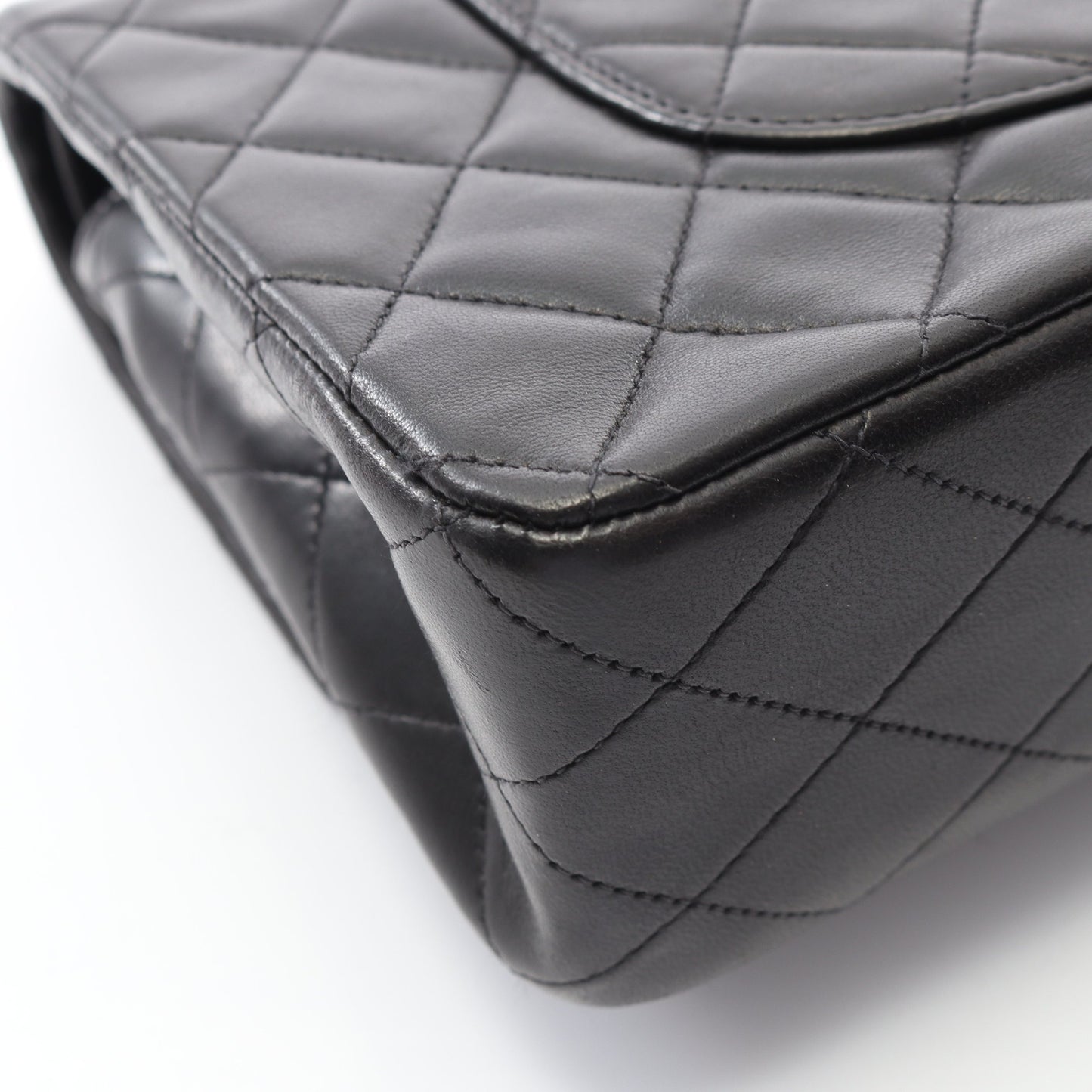 マトラッセ Wフラップ Wチェーンショルダーバッグ ラムスキン ブラック ゴールド金具 シャネル バッグ CHANEL