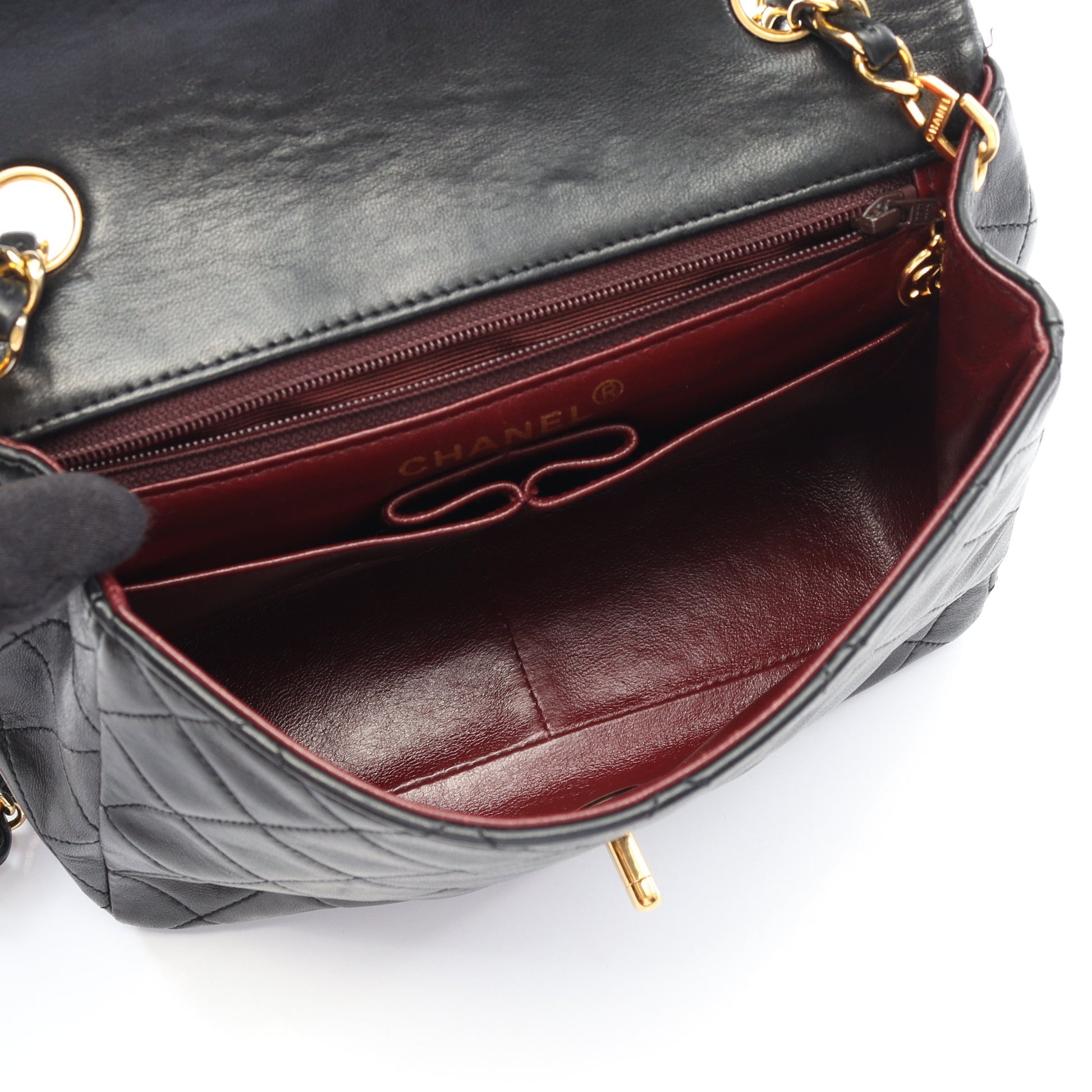 ミニマトラッセ20 チェーンショルダーバッグ ラムスキン ブラック ゴールド金具 ヴィンテージ シャネル バッグ CHANEL