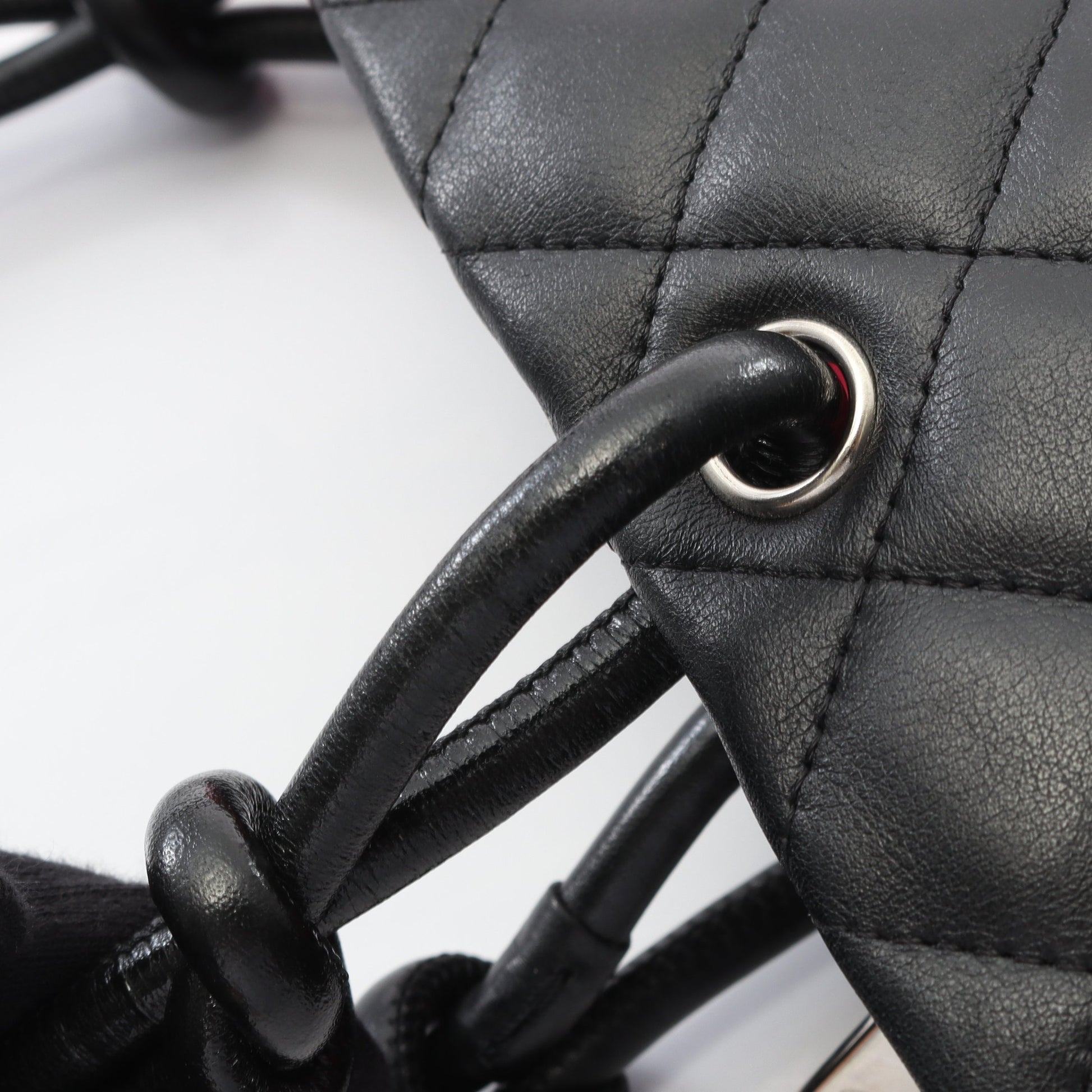 カンボンライン ミディアム ハンドバッグ トートバッグ レザー ブラック ホワイト シルバー金具 シャネル バッグ CHANEL