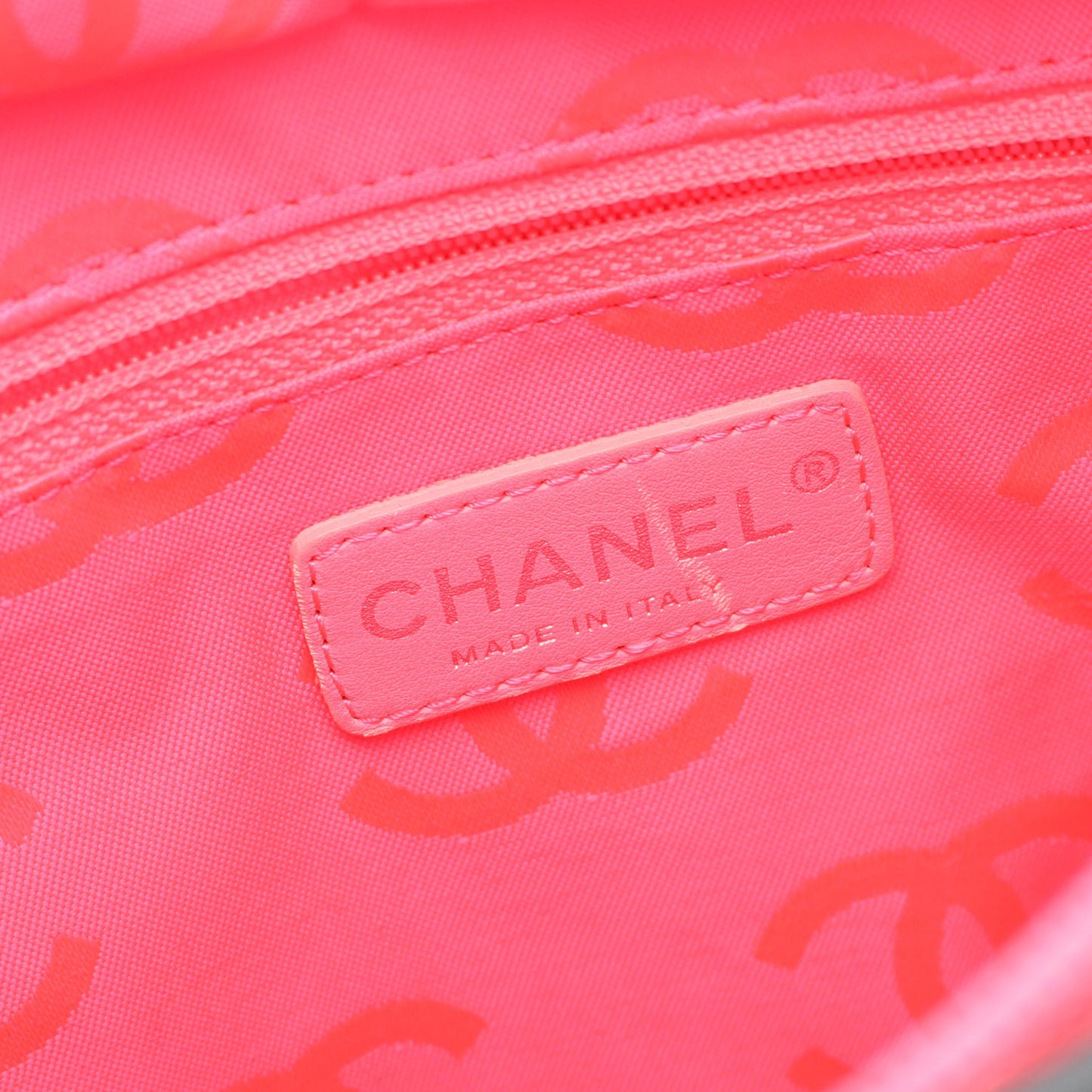 カンボンライン ミディアム ハンドバッグ トートバッグ レザー ブラック ホワイト シルバー金具 シャネル バッグ CHANEL