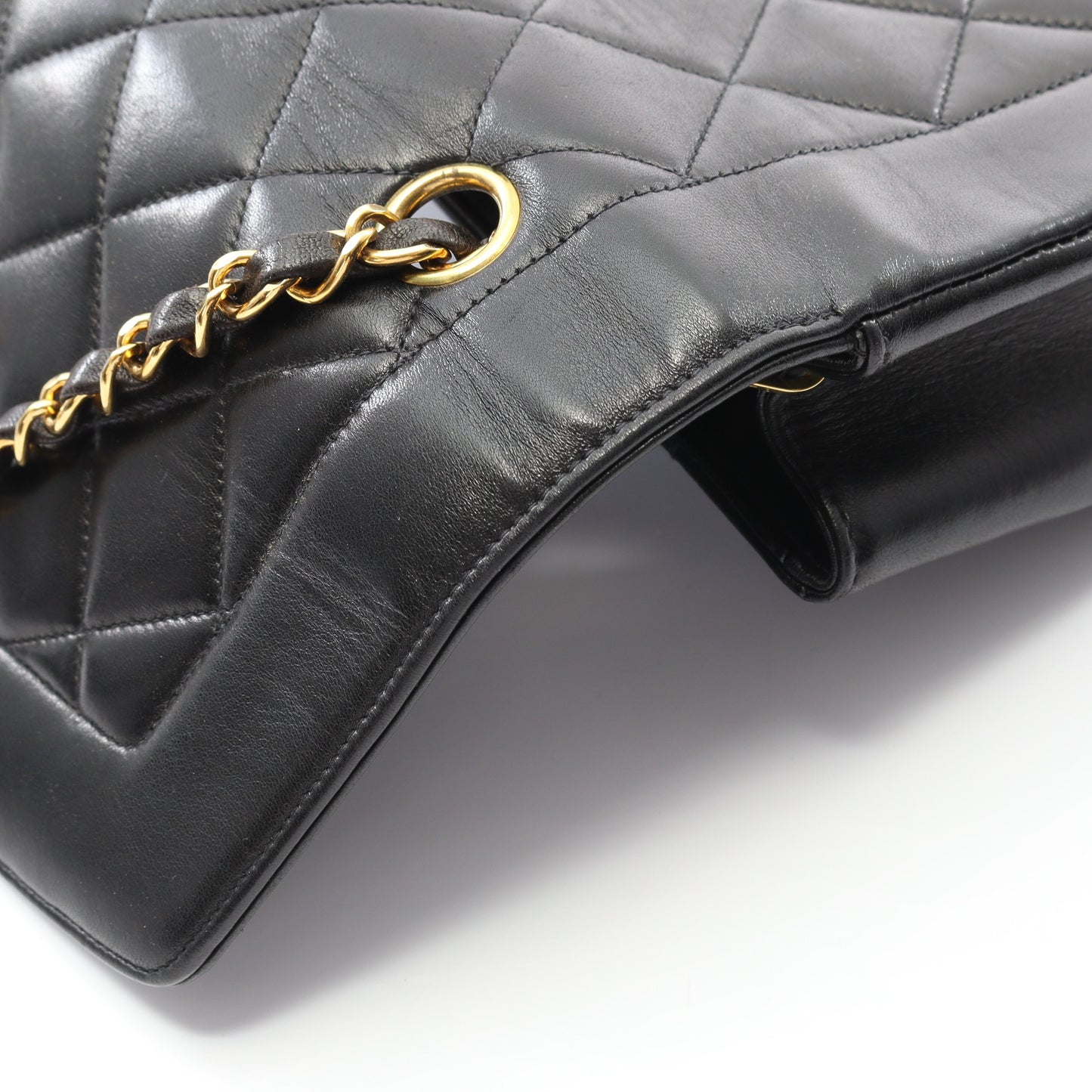 マトラッセ ダイアナフラップ チェーンショルダーバッグ ラムスキン ブラック ゴールド金具 シャネル バッグ CHANEL