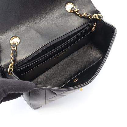 マトラッセ ダイアナフラップ チェーンショルダーバッグ ラムスキン ブラック ゴールド金具 シャネル バッグ CHANEL