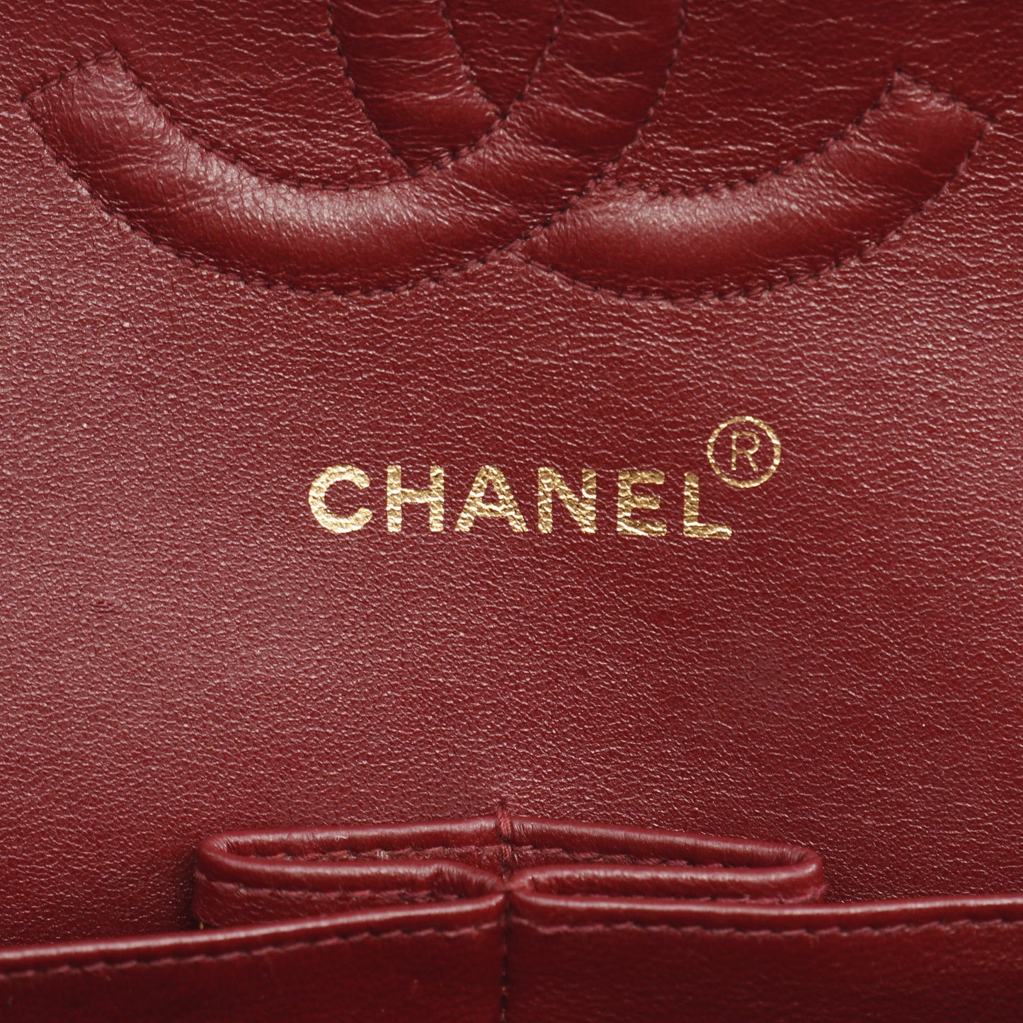 マトラッセ Wフラップ Wチェーンショルダーバッグ ラムスキン ブラック ゴールド金具 シャネル バッグ CHANEL