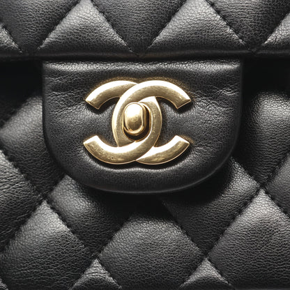 マトラッセ Wフラップ Wチェーンショルダーバッグ ラムスキン ブラック ゴールド金具 シャネル バッグ CHANEL
