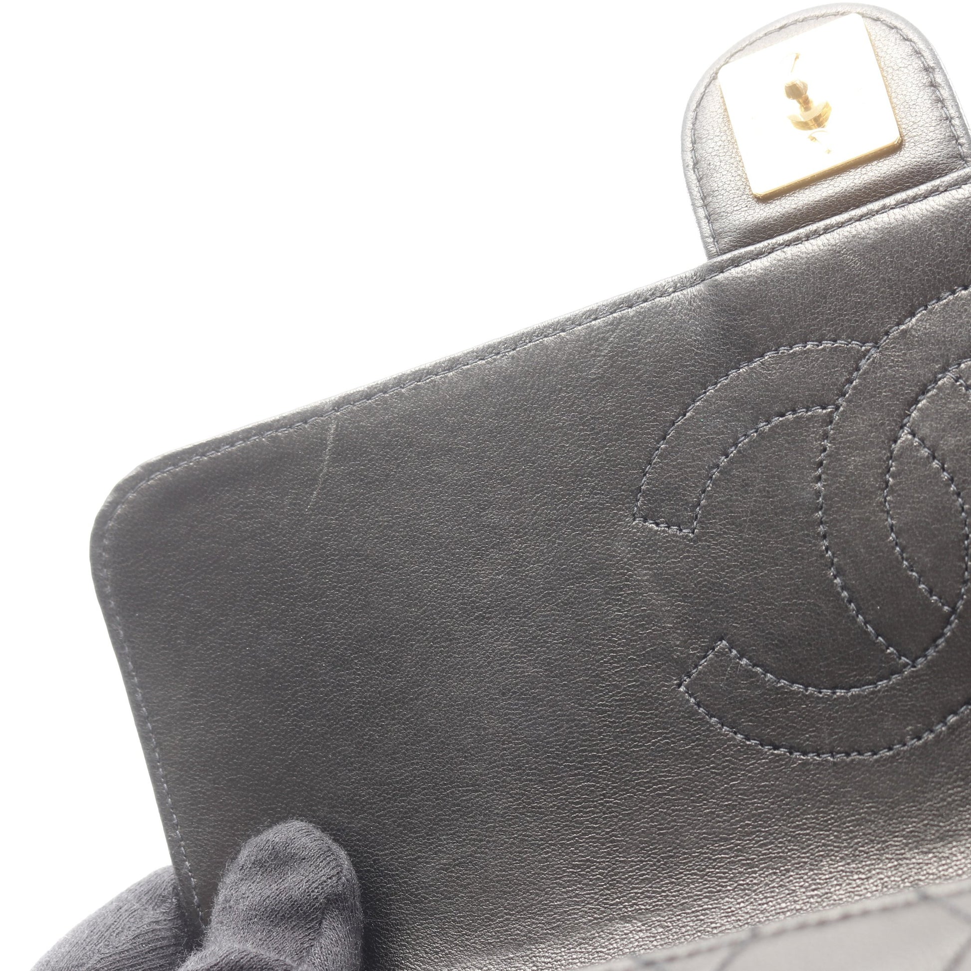 マトラッセ チェーンショルダーバッグ ラムスキン ブラック ゴールド金具 シャネル バッグ CHANEL