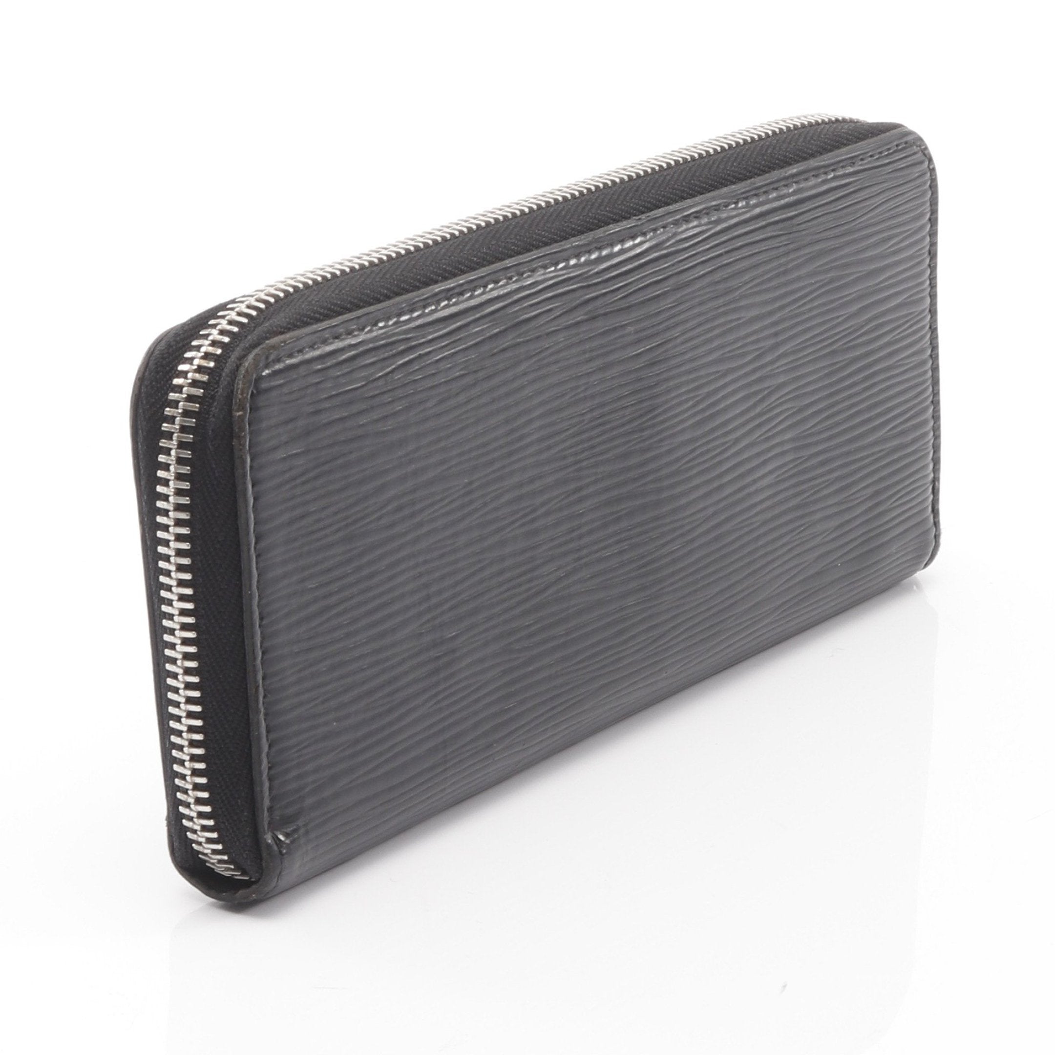 ポルトフォイユ クレマンス エピ ノワール ラウンドファスナー長