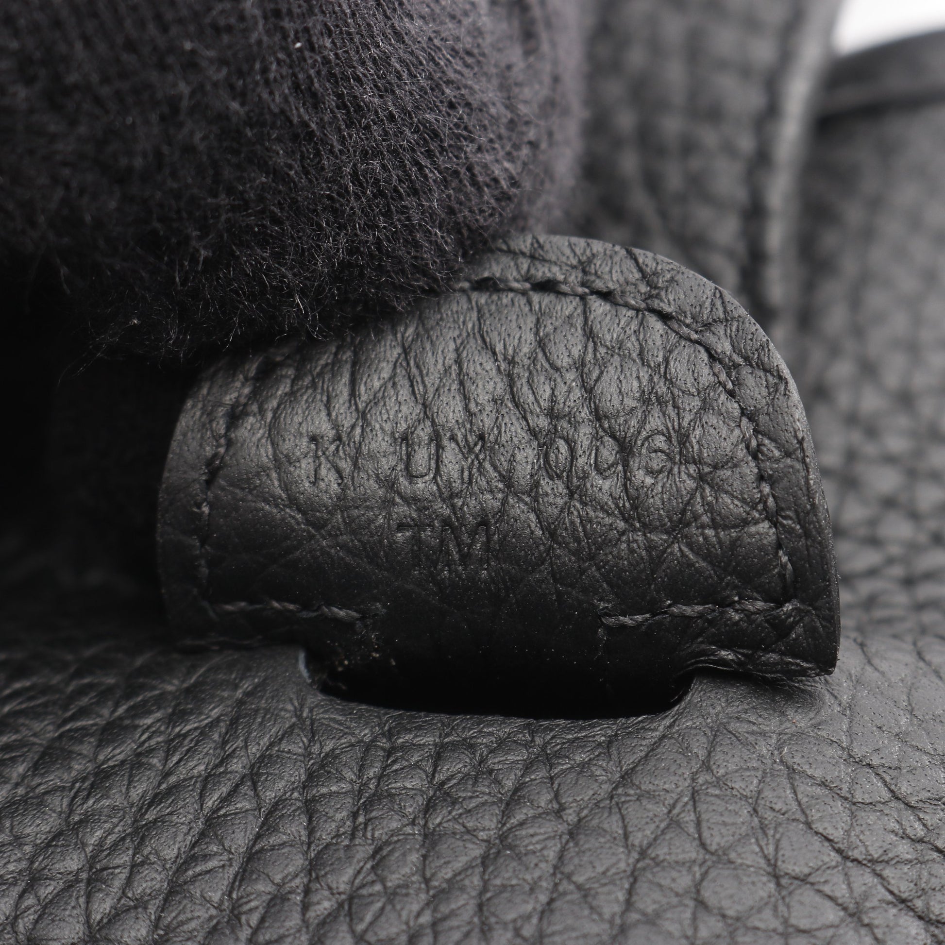エヴリン 3 トロワ PM ショルダーバッグ トリヨンクレマンス ブラック シルバー金具 K刻印 エルメス バッグ HERMES