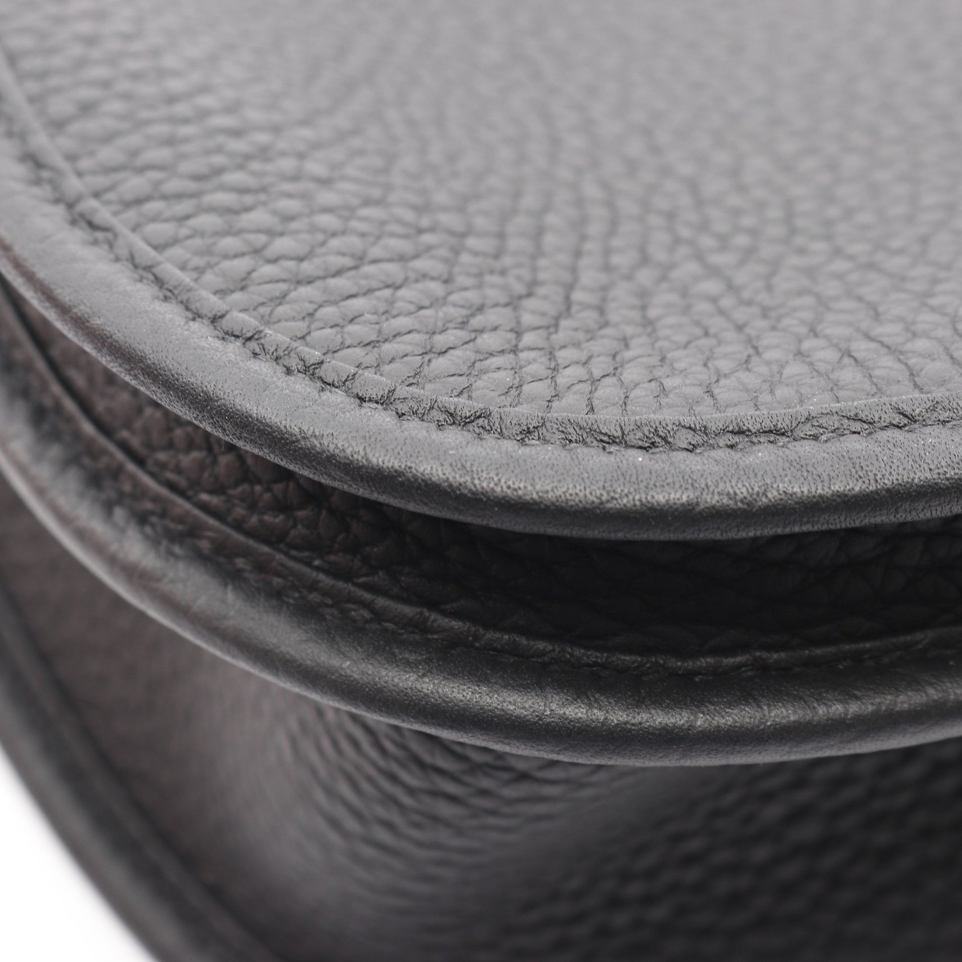 エヴリン 3 トロワ PM ショルダーバッグ トリヨンクレマンス ブラック シルバー金具 K刻印 エルメス バッグ HERMES