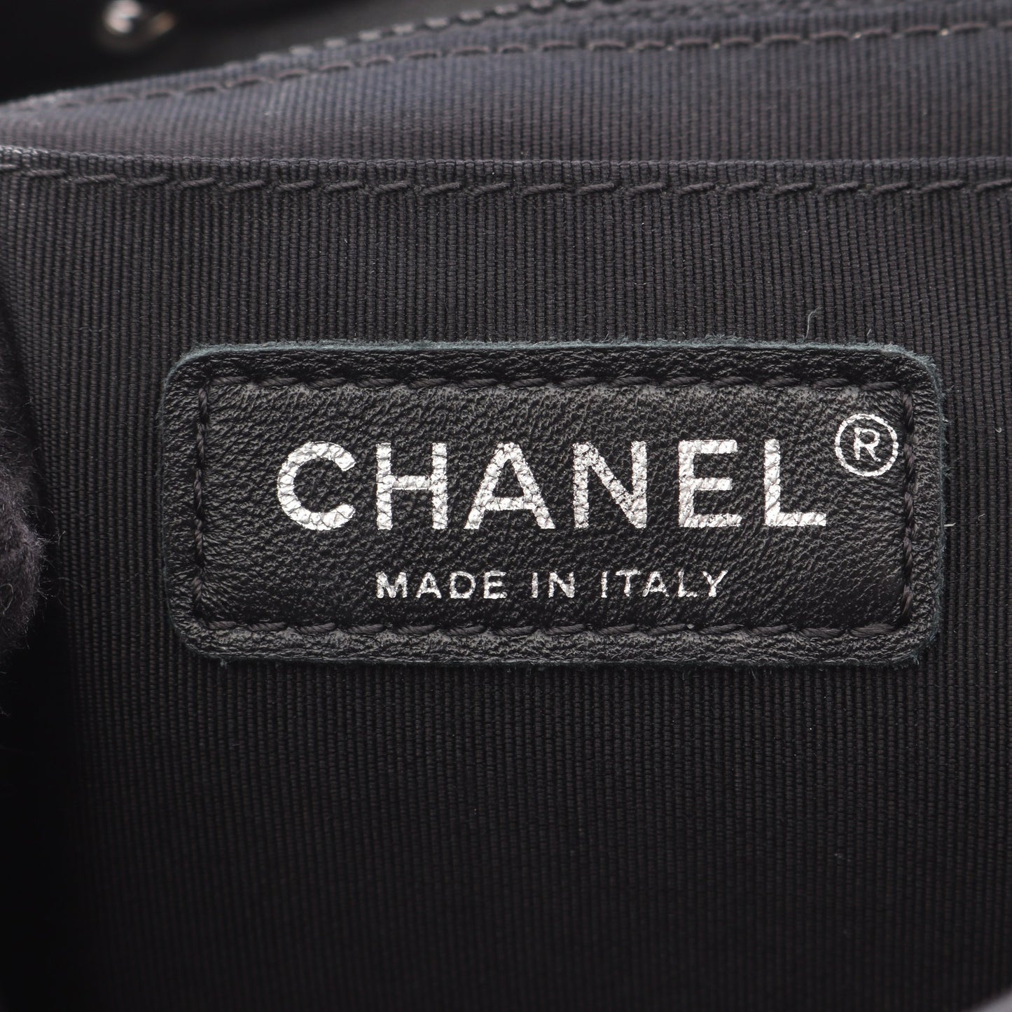 Vステッチ シェブロン バックパック リュックサック ラムスキン ブラック シルバー金具 シャネル バッグ CHANEL