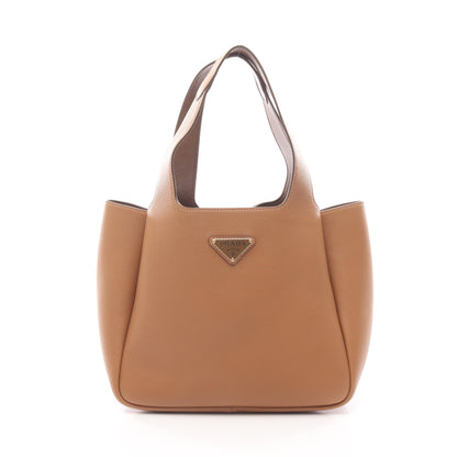 SOFT CALF ハンドバッグ トートバッグ レザー ライトブラウン 三角プレート プラダ バッグ PRADA