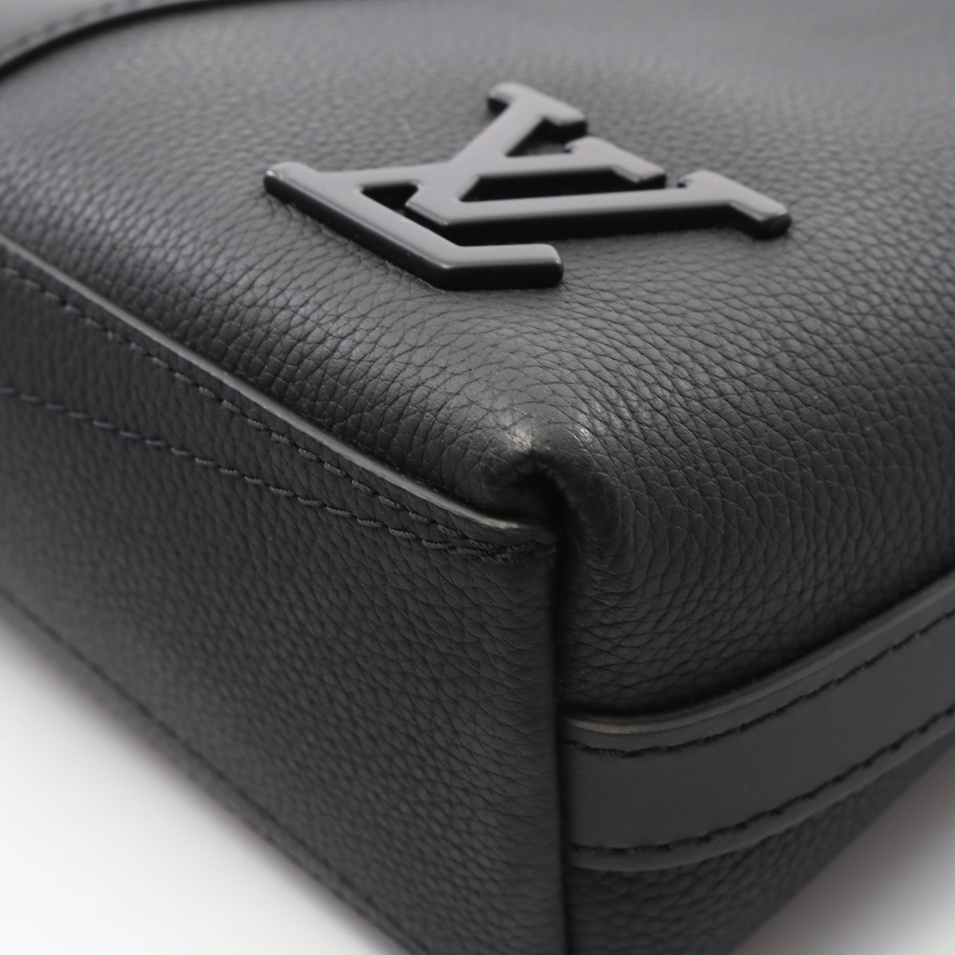 テイクオフ アエログラム ノワール ブリーフケース ビジネスバッグ グレインレザー ブラック 2WAY ルイヴィトン バッグ LOUIS VUITTON