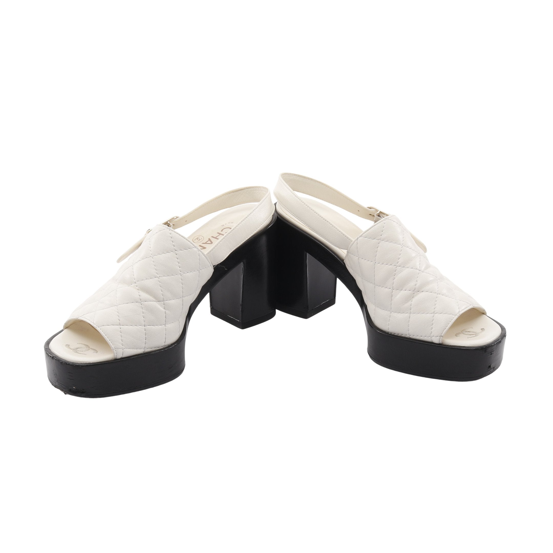 マトラッセ ココマーク サンダル レザー ホワイト シャネル – RECLO