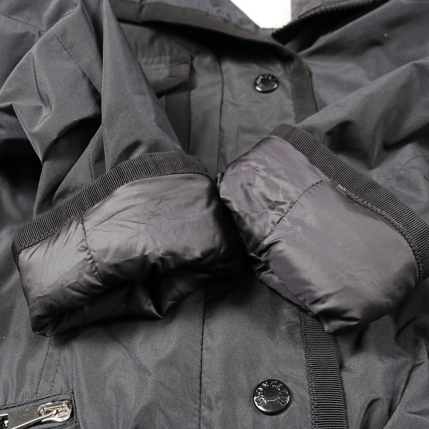 ROSE ダウンジャケット ブラック モンクレール アウター MONCLER