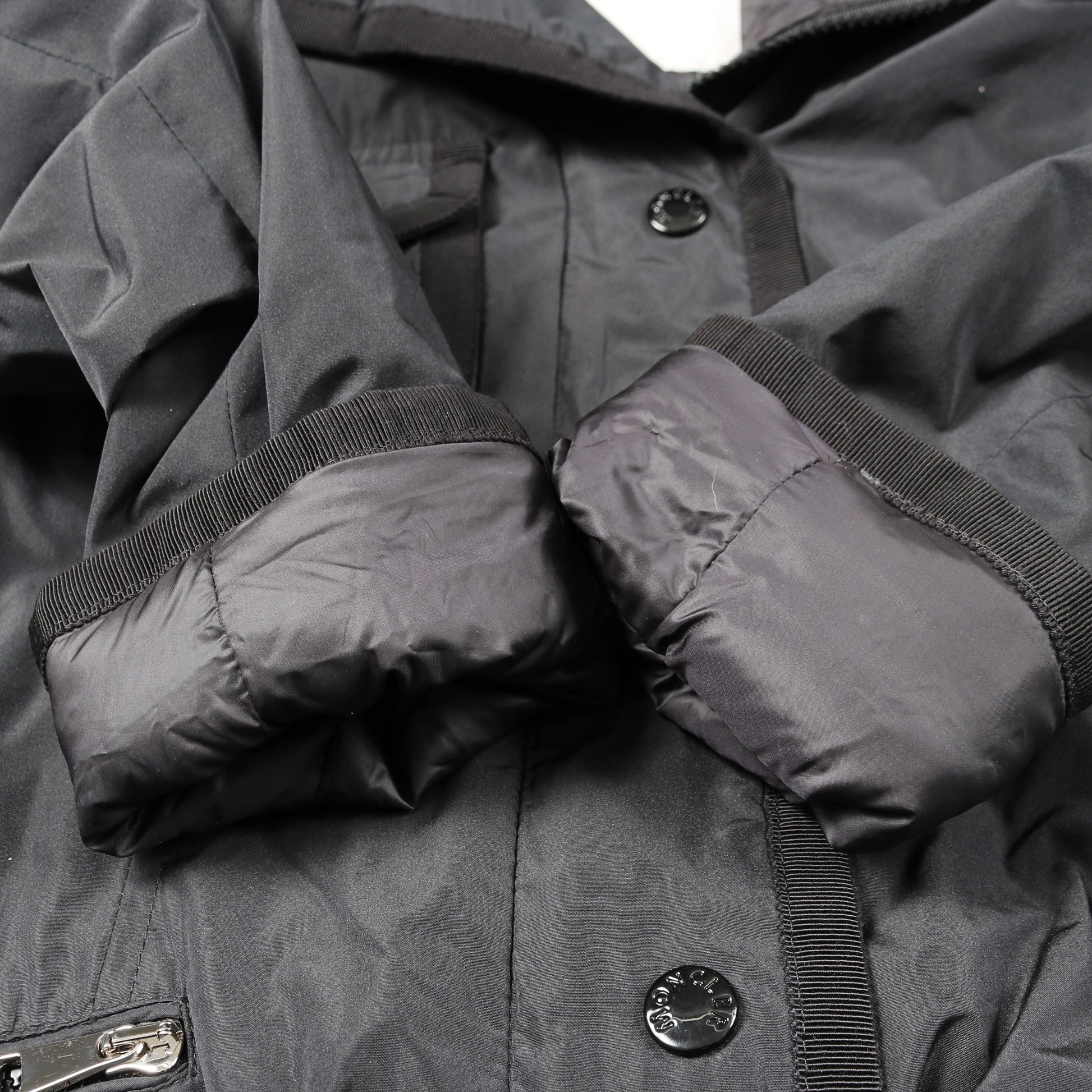 ROSE ダウンジャケット ブラック モンクレール アウター MONCLER