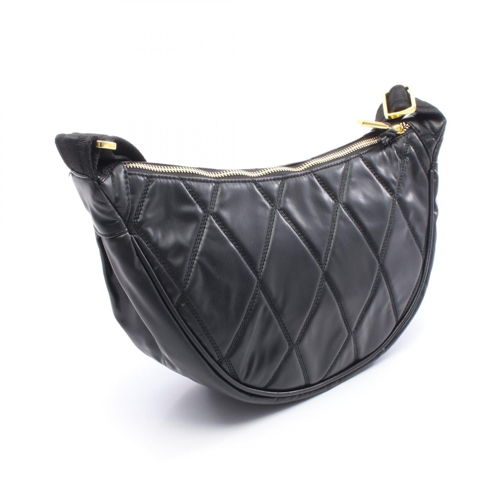 HUNTER ハンター ショルダーバッグ KILTY DIAMOND QUILT SLING KILTY DIAMOND QUILT SLING ショルダーバッグ その他 フェイクレザー