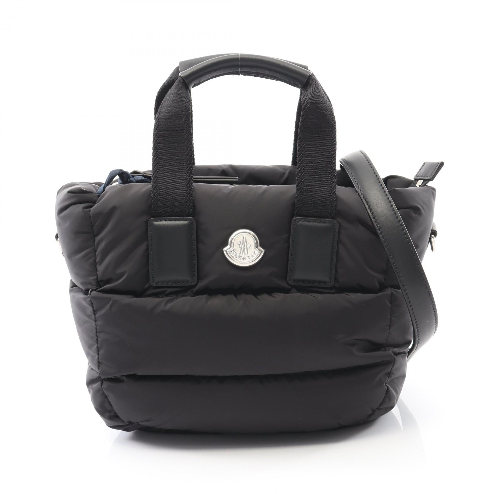 新品　MONCLER　MINI CARADOC　ハンドバッグ　オールレザー　羊革 新品 MONCLER MINI CARADOC ハンドバッグ オールレザー 羊革