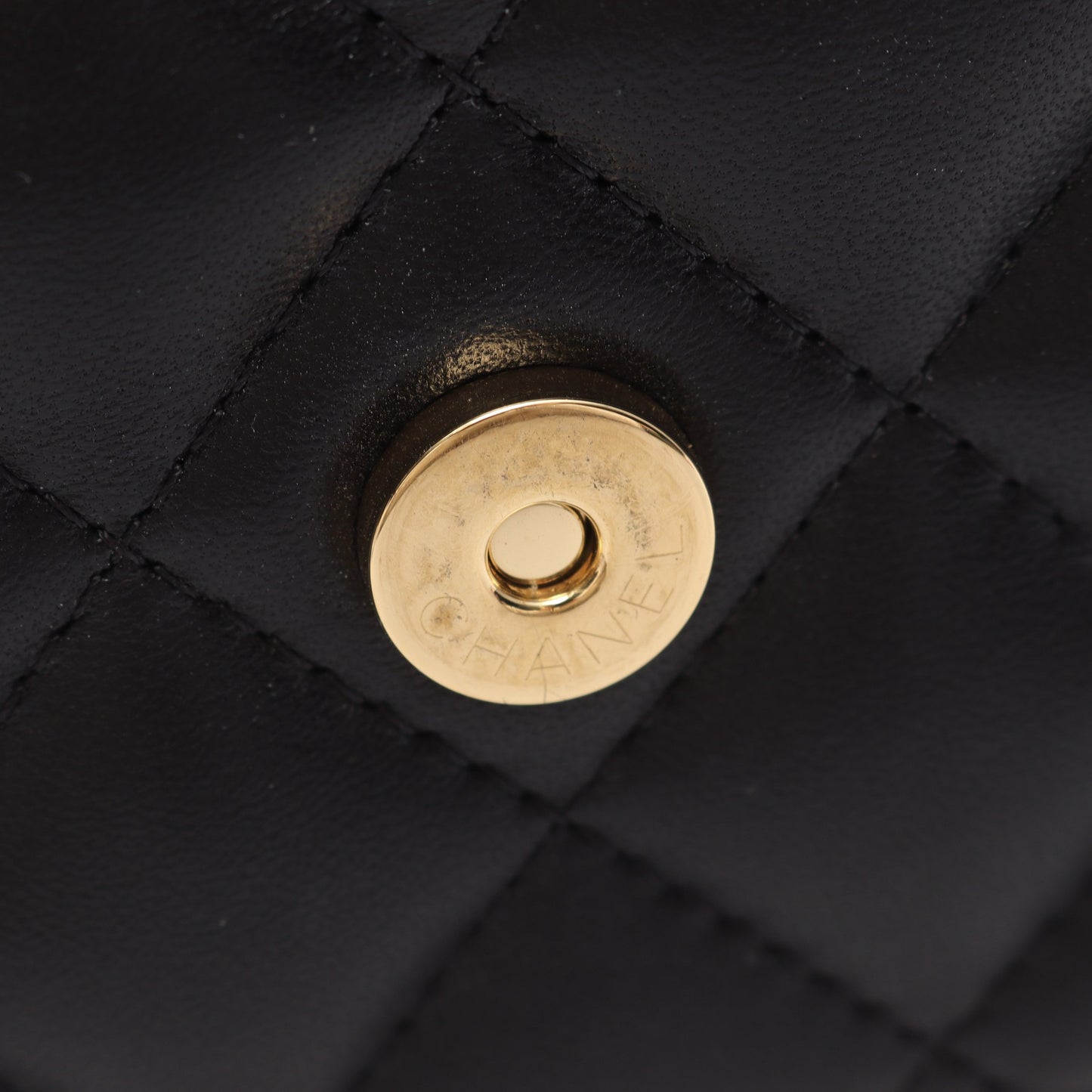 マトラッセ チェーンウォレット ラムスキン ブラック ゴールド金具 シャネル バッグ CHANEL