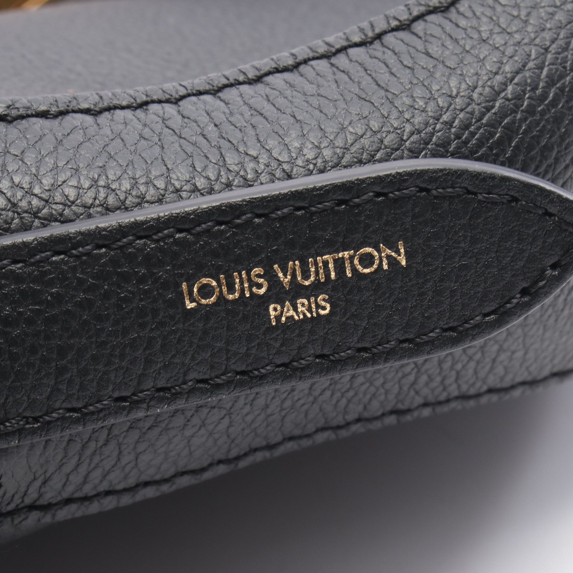 ロウキー ノワール ワンショルダーバッグ レザー ブラック ルイヴィトン バッグ LOUIS VUITTON