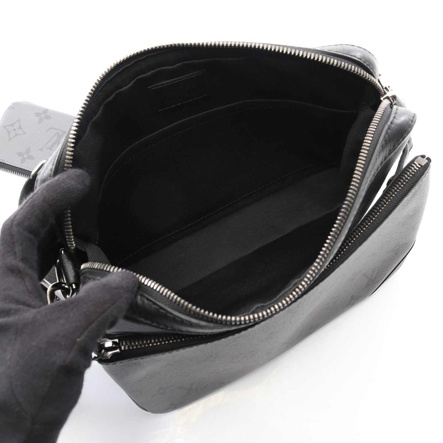 トリオ メッセンジャー モノグラム エクリプス ショルダーバッグ PVC レザー ブラック グレー ルイヴィトン バッグ LOUIS VUITTON