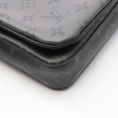 トリオ メッセンジャー モノグラム エクリプス ショルダーバッグ PVC レザー ブラック グレー ルイヴィトン バッグ LOUIS VUITTON