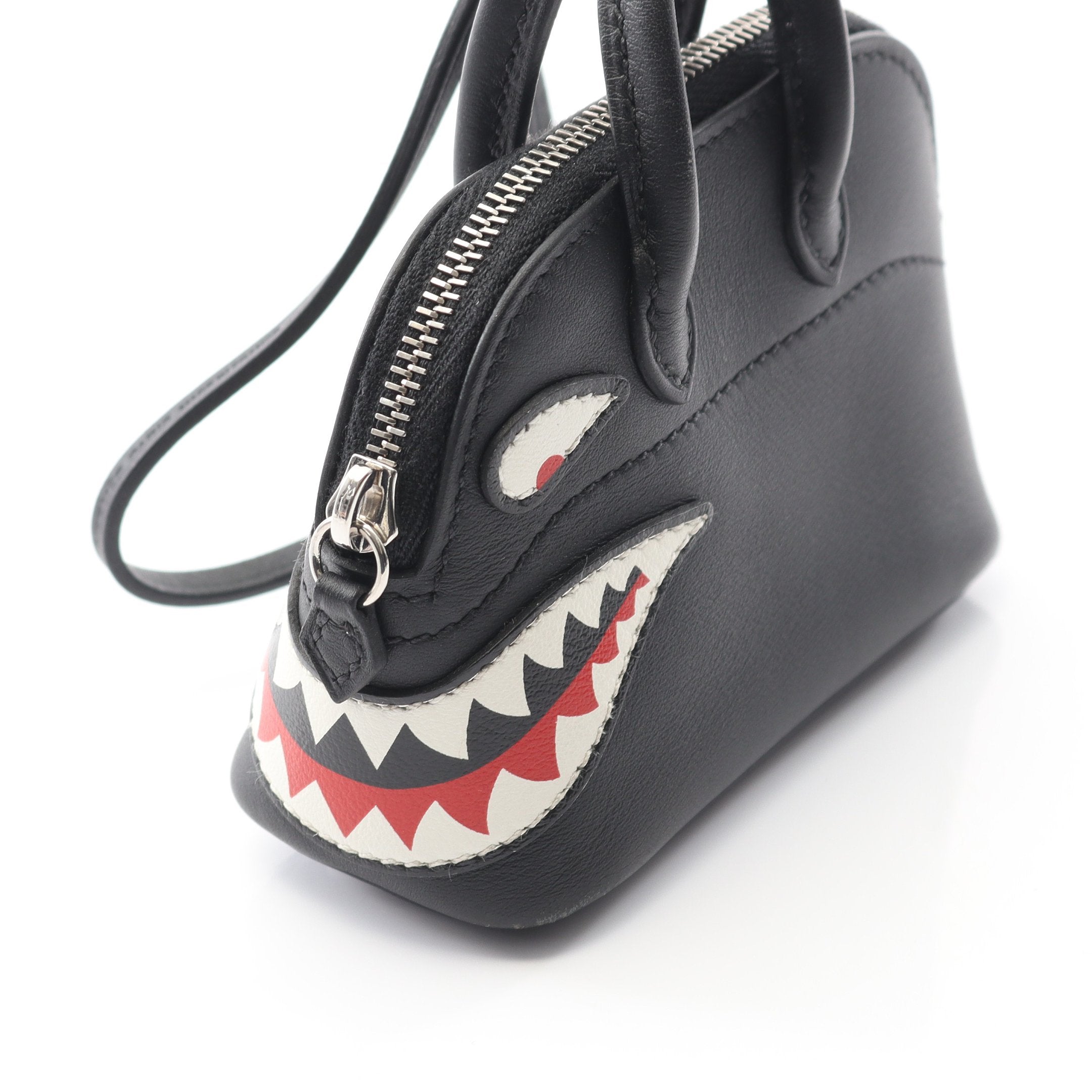 バッグチャーム ヴォースイフト ブラック シルバー金具 W刻印