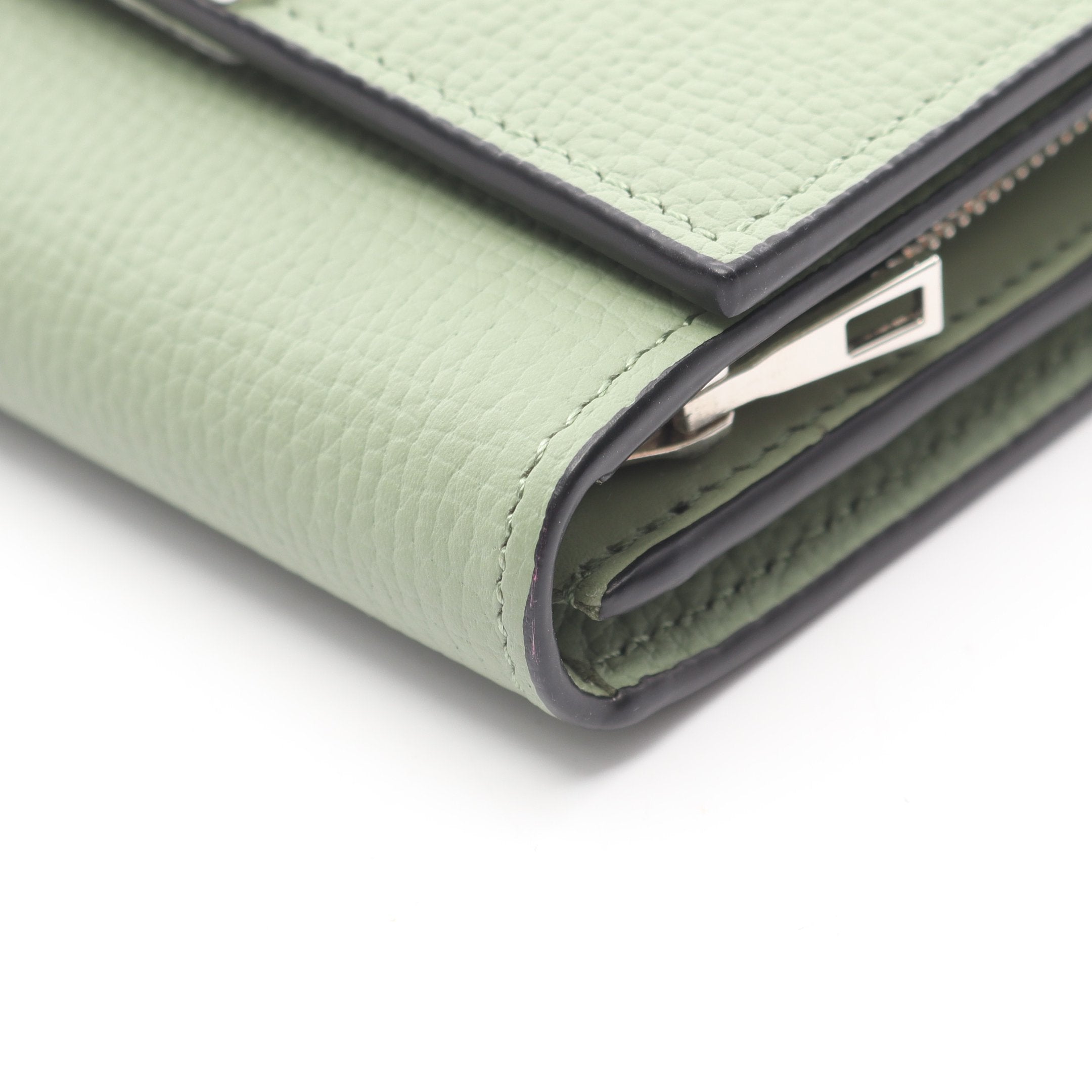 アナグラムコンパクトフラップウォレット 二つ折り財布 レザー ライト