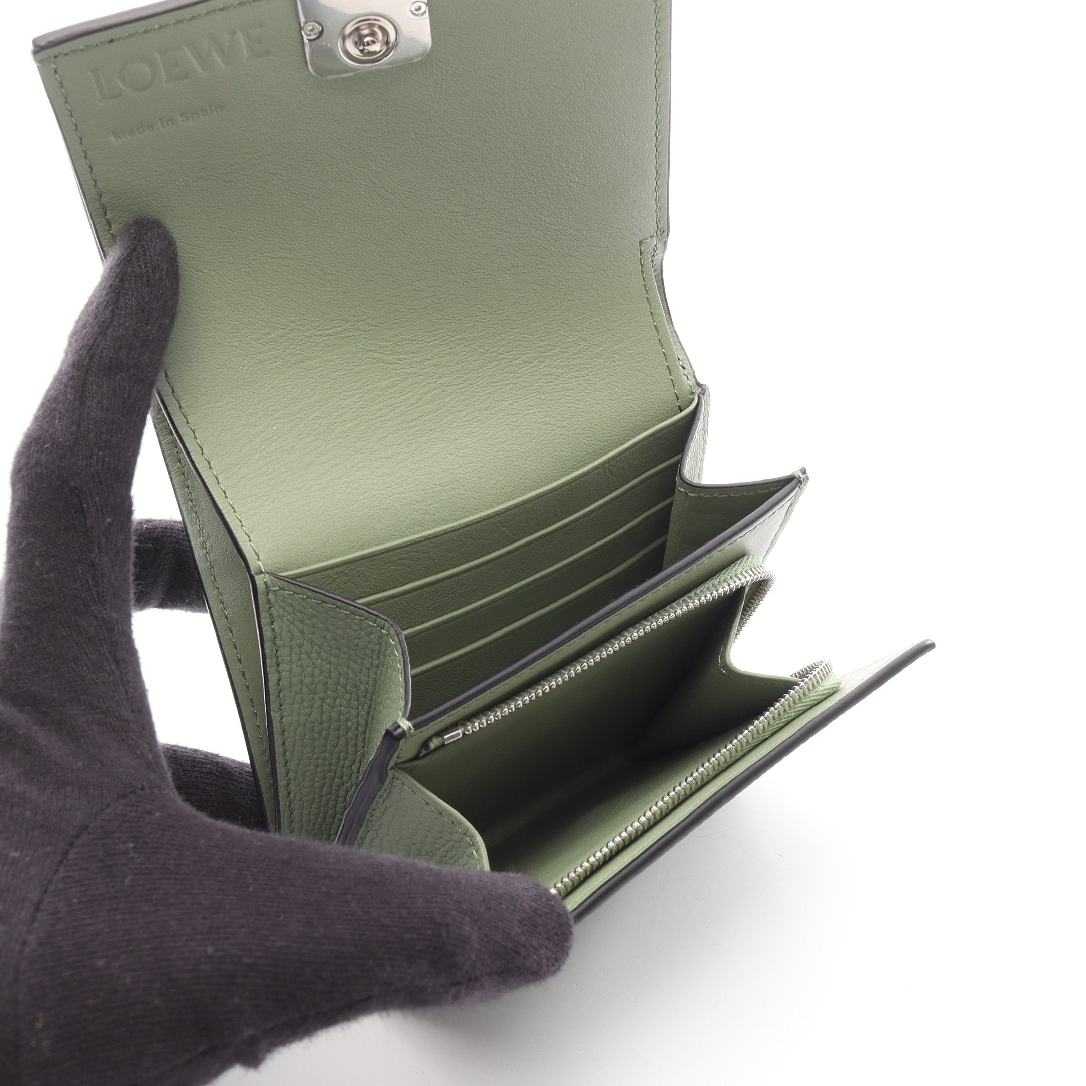 アナグラムコンパクトフラップウォレット 二つ折り財布 レザー ライト