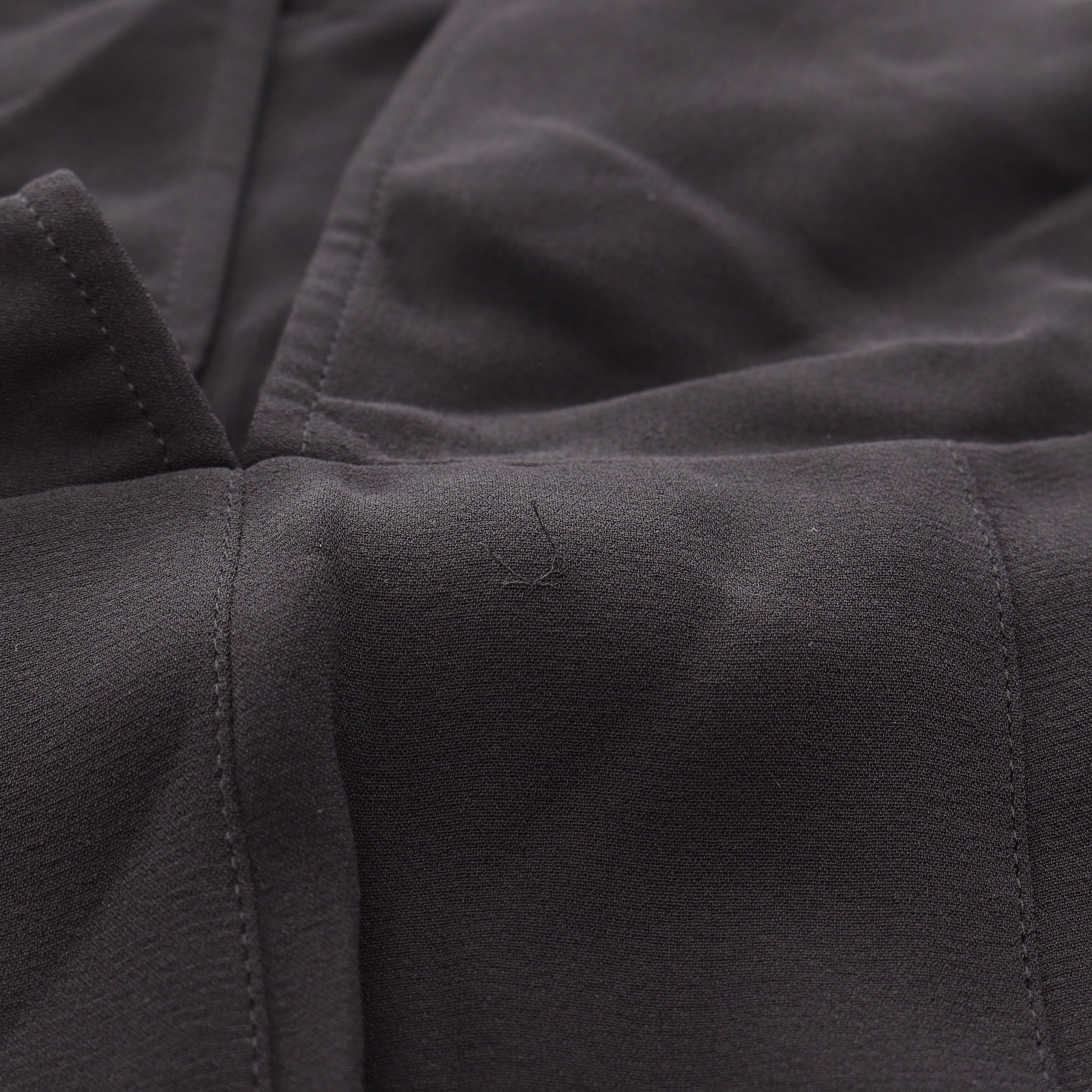 Emelia Pleated ワンピース シルク ブラック 袖ファスナー バーバリー ワンピース BURBERRY