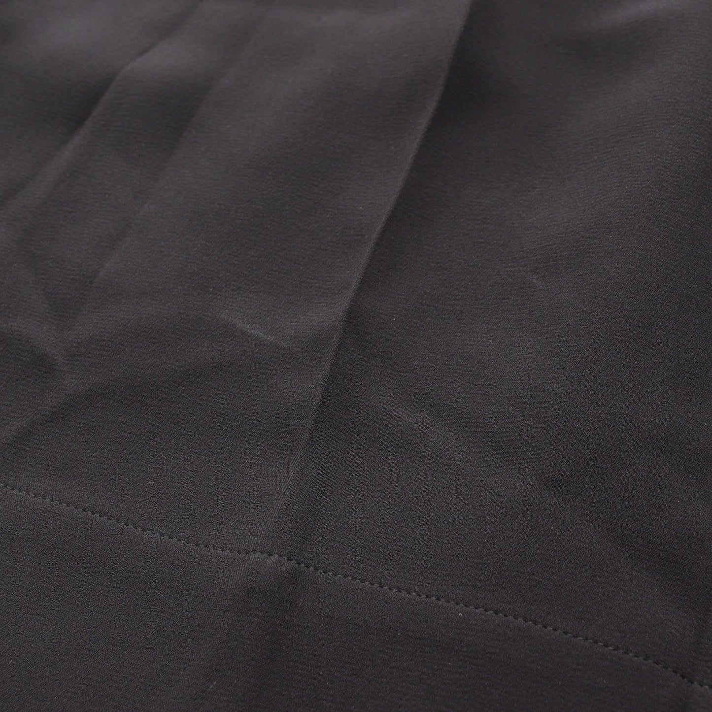 Emelia Pleated ワンピース シルク ブラック 袖ファスナー バーバリー ワンピース BURBERRY