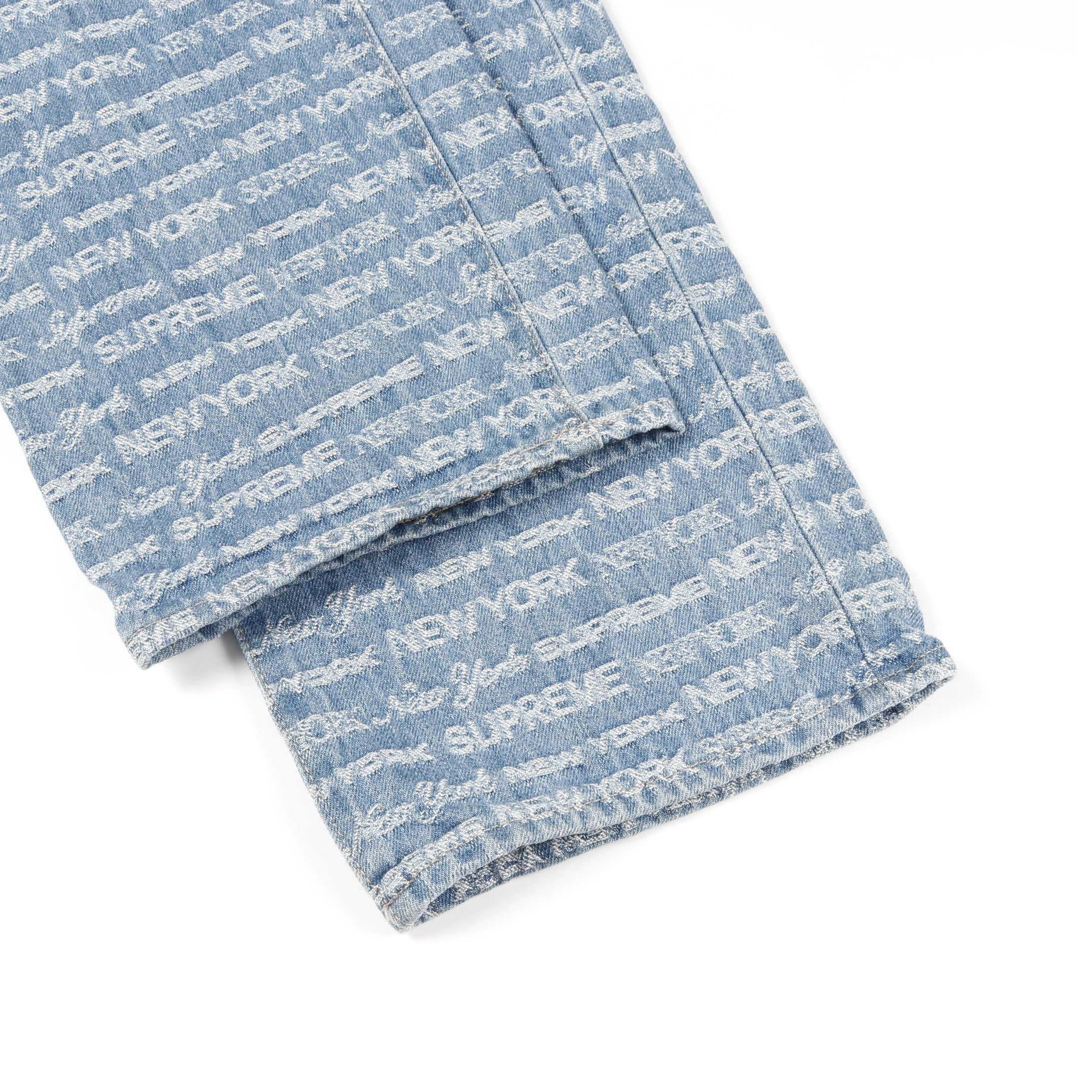 デニムパンツ ロゴ総柄 コットン ライトブルー ボタンフライ