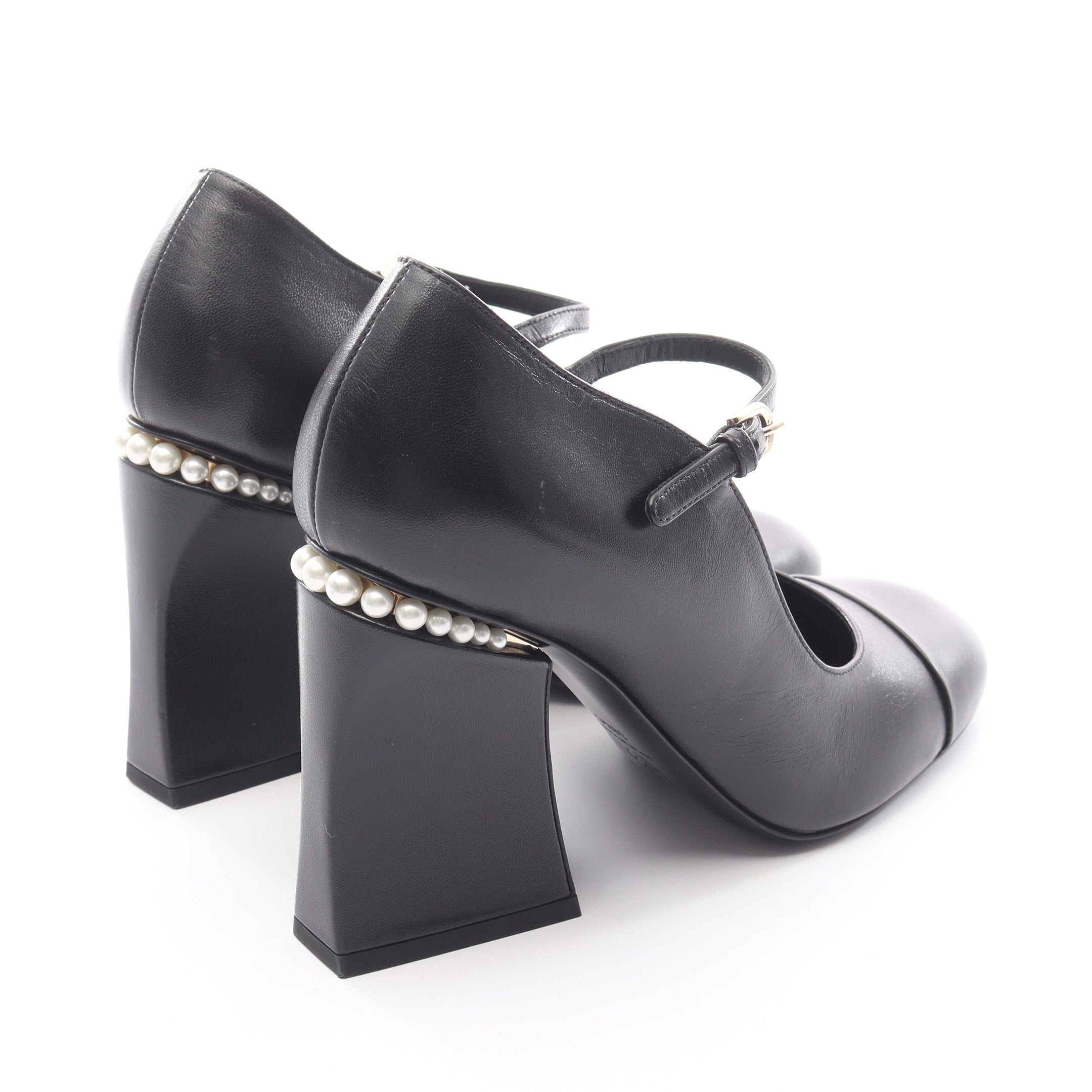 ココマーク パンプス レザー パール ブラック ホワイト シャネル – RECLO