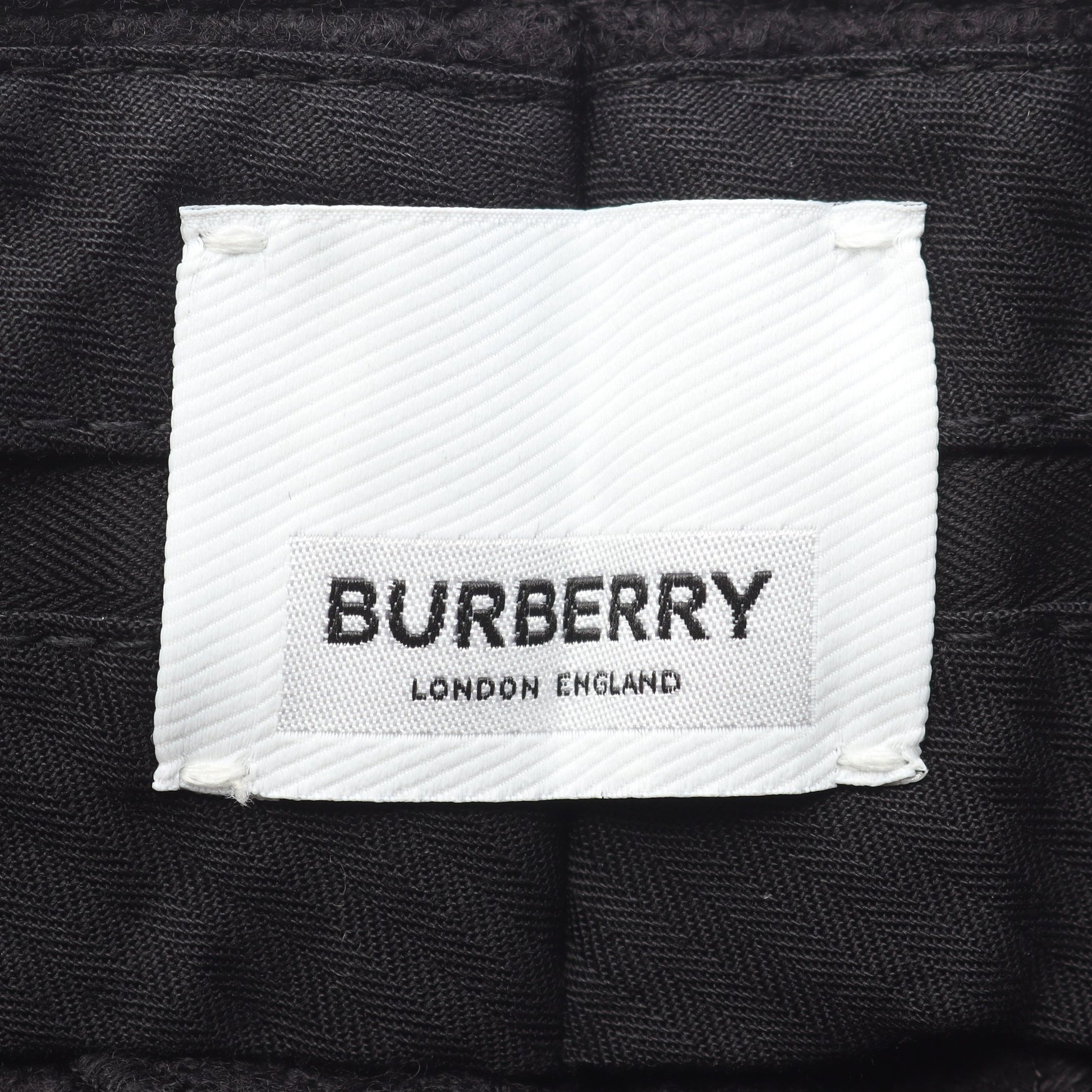 ハーフ パンツ ウール ブラック フリンジ バーバリー ボトムス BURBERRY