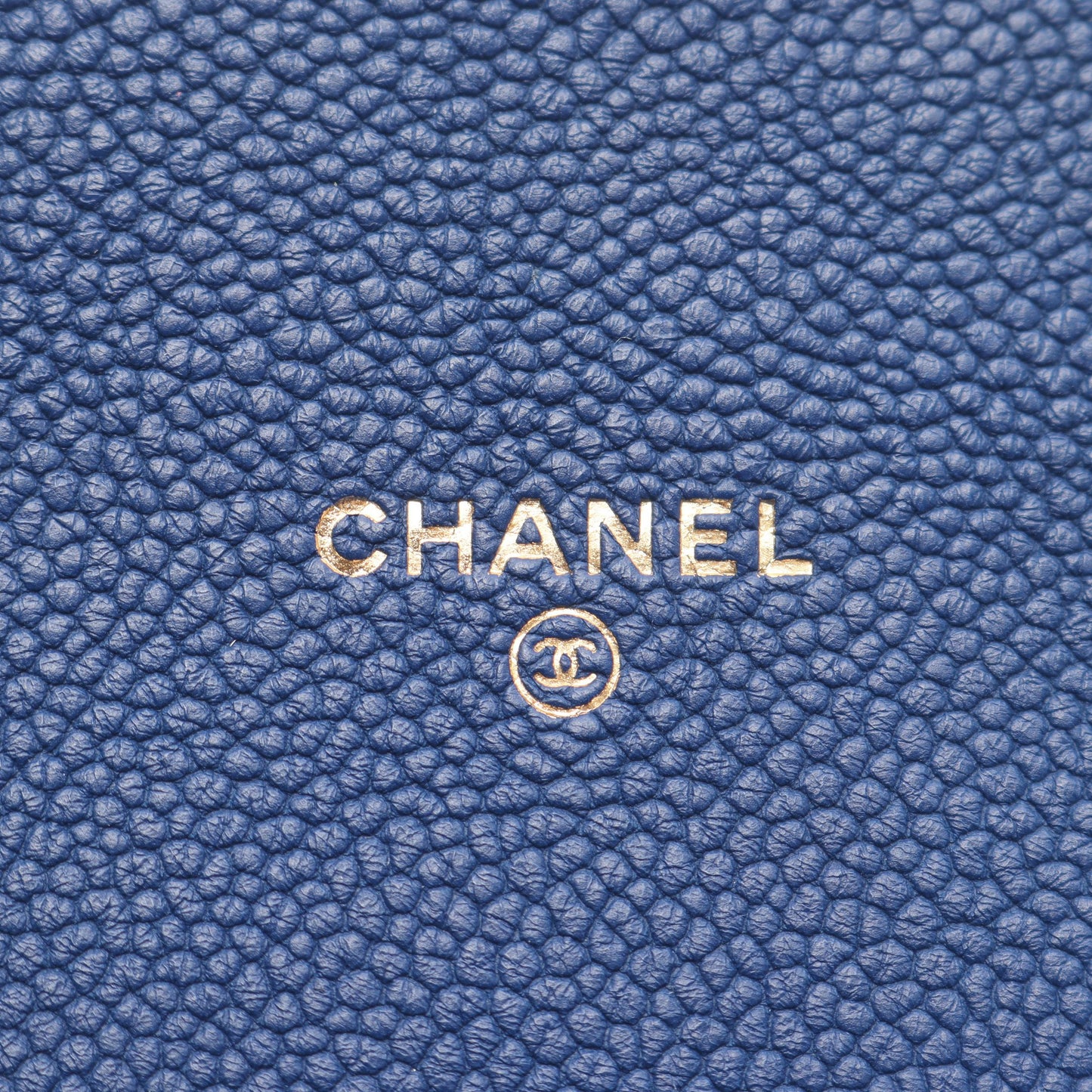 マトラッセ ハーフココ チェーンショルダーバッグ キャビアスキン ブルー ゴールド金具 シャネル バッグ CHANEL