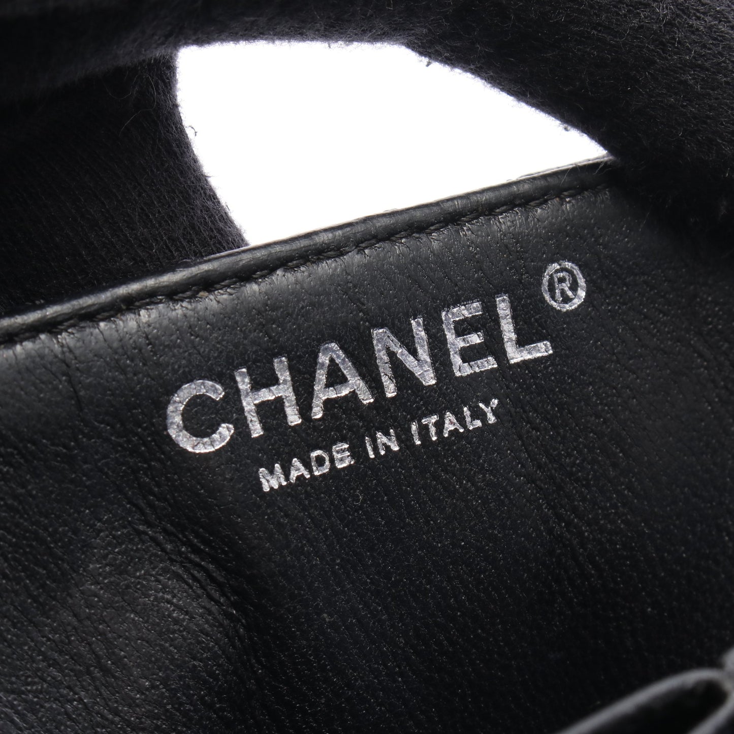 マトラッセ チェーンショルダーバッグ キャビアスキン ブラック シルバー金具 シャネル バッグ CHANEL