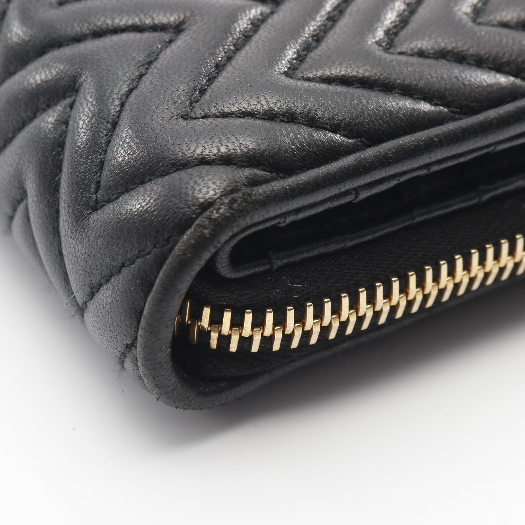 MATELASSE マテラッセ ラウンドファスナー二つ折り財布 レザー