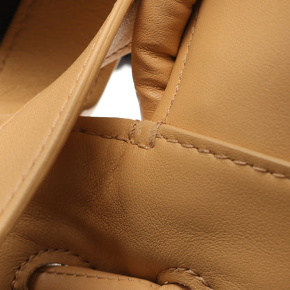 BEAK ビーク ハンドバッグ レザー ライトベージュ ボッテガヴェネタ バッグ BOTTEGA VENETA