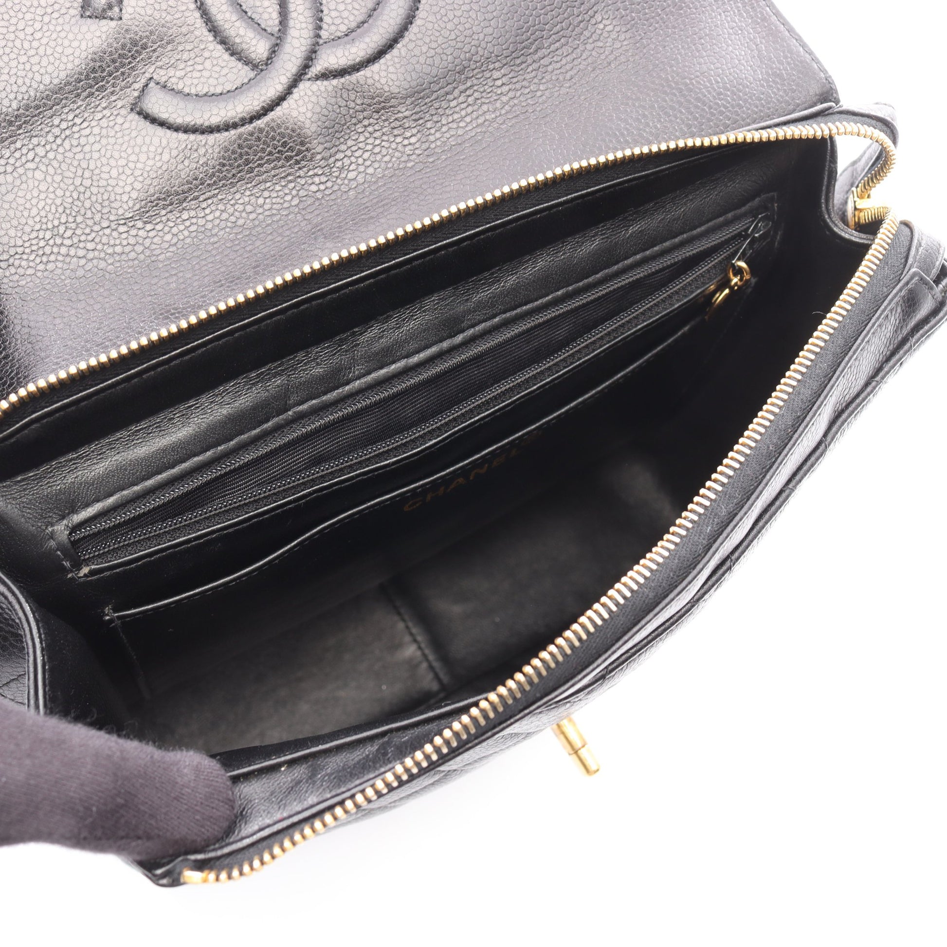 マトラッセ バックパック リュックサック キャビアスキン ブラック ゴールド金具 シャネル バッグ CHANEL